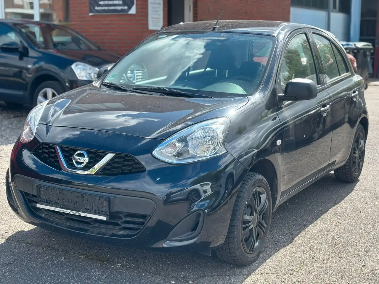 Nissan Micra