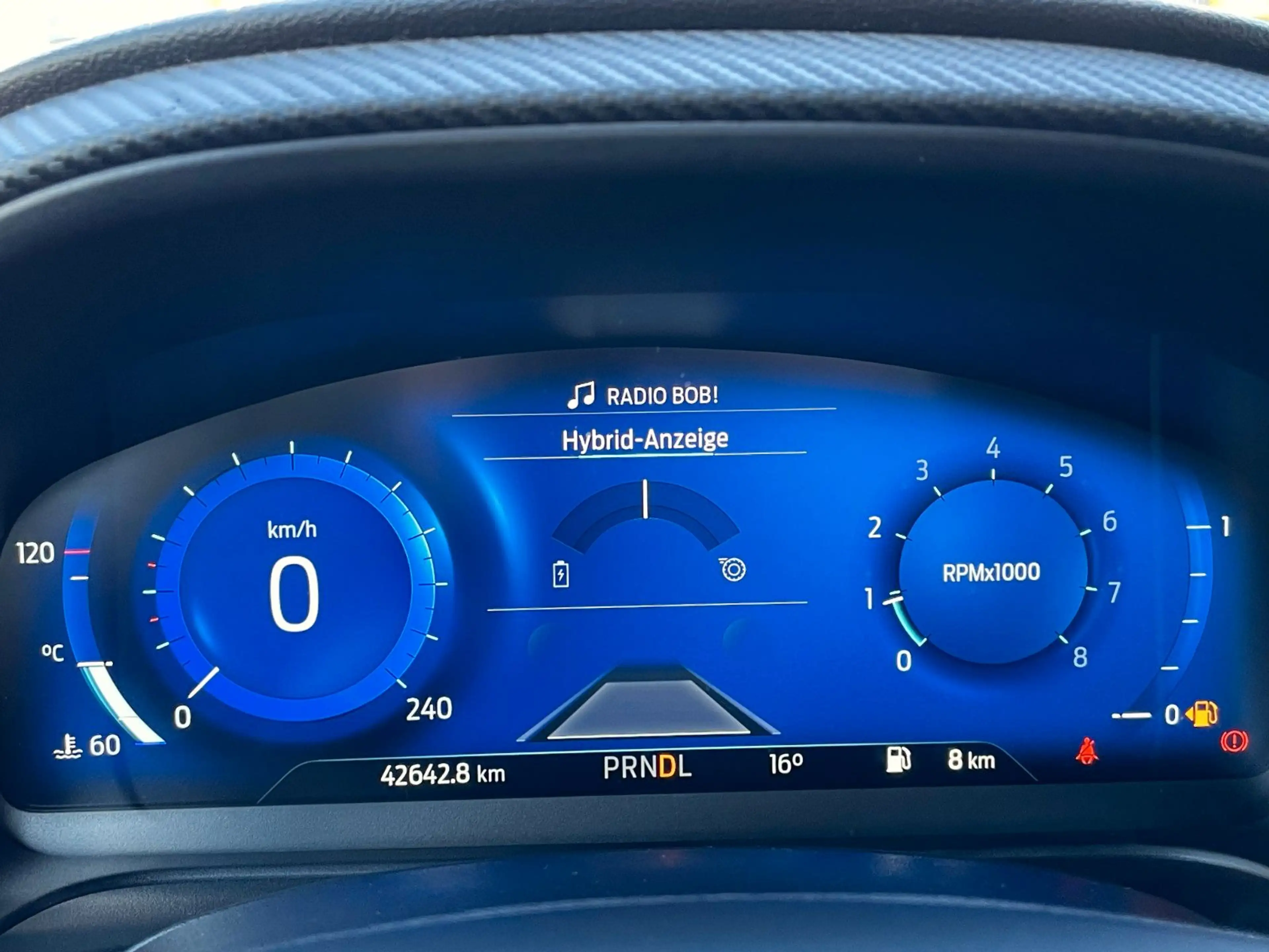 Ford Puma 1.0 EcoBoost MHEV ST-Line X Automatik — photo 22