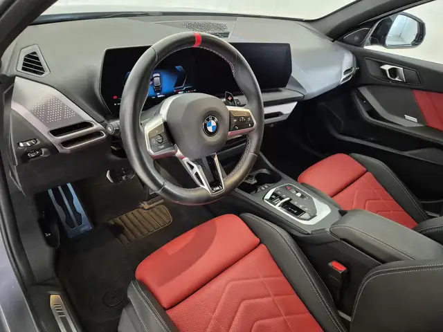 BMW 1 Series view 7