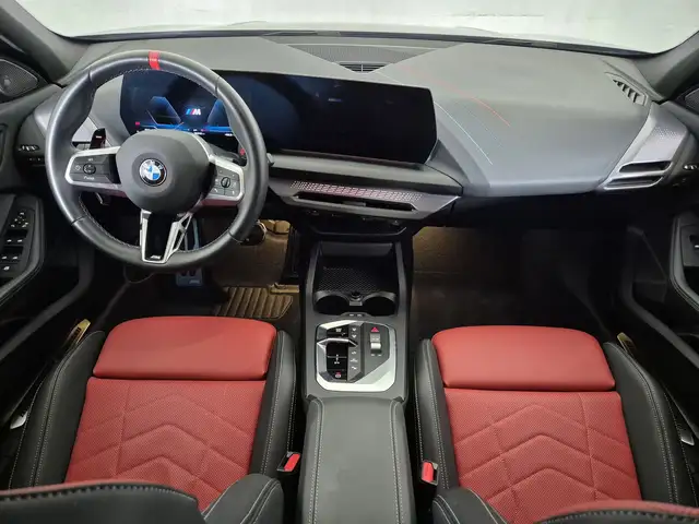 BMW 1 Series view 9