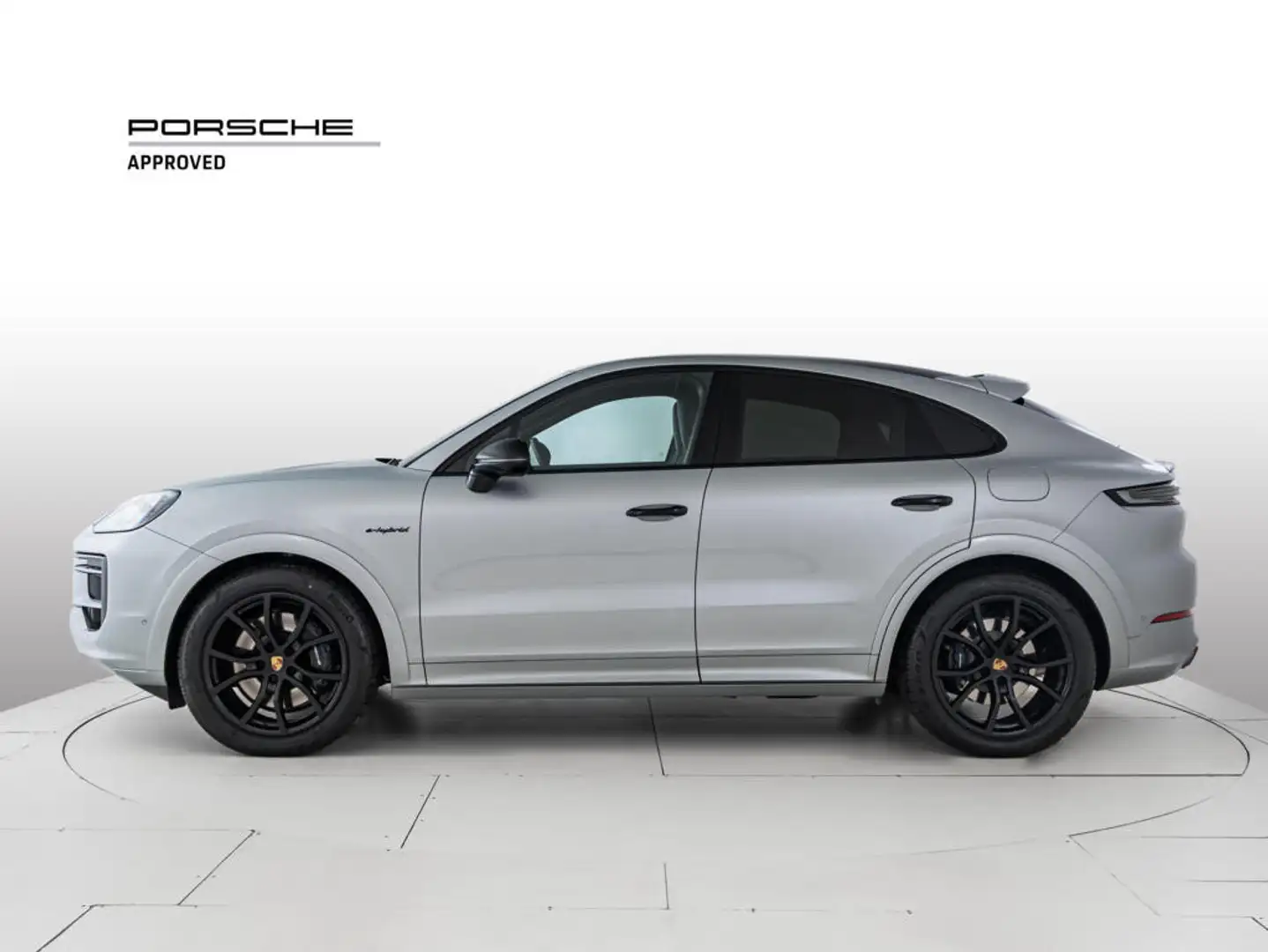Porsche Cayenne E-Hybrid Coupé srebrna - 2