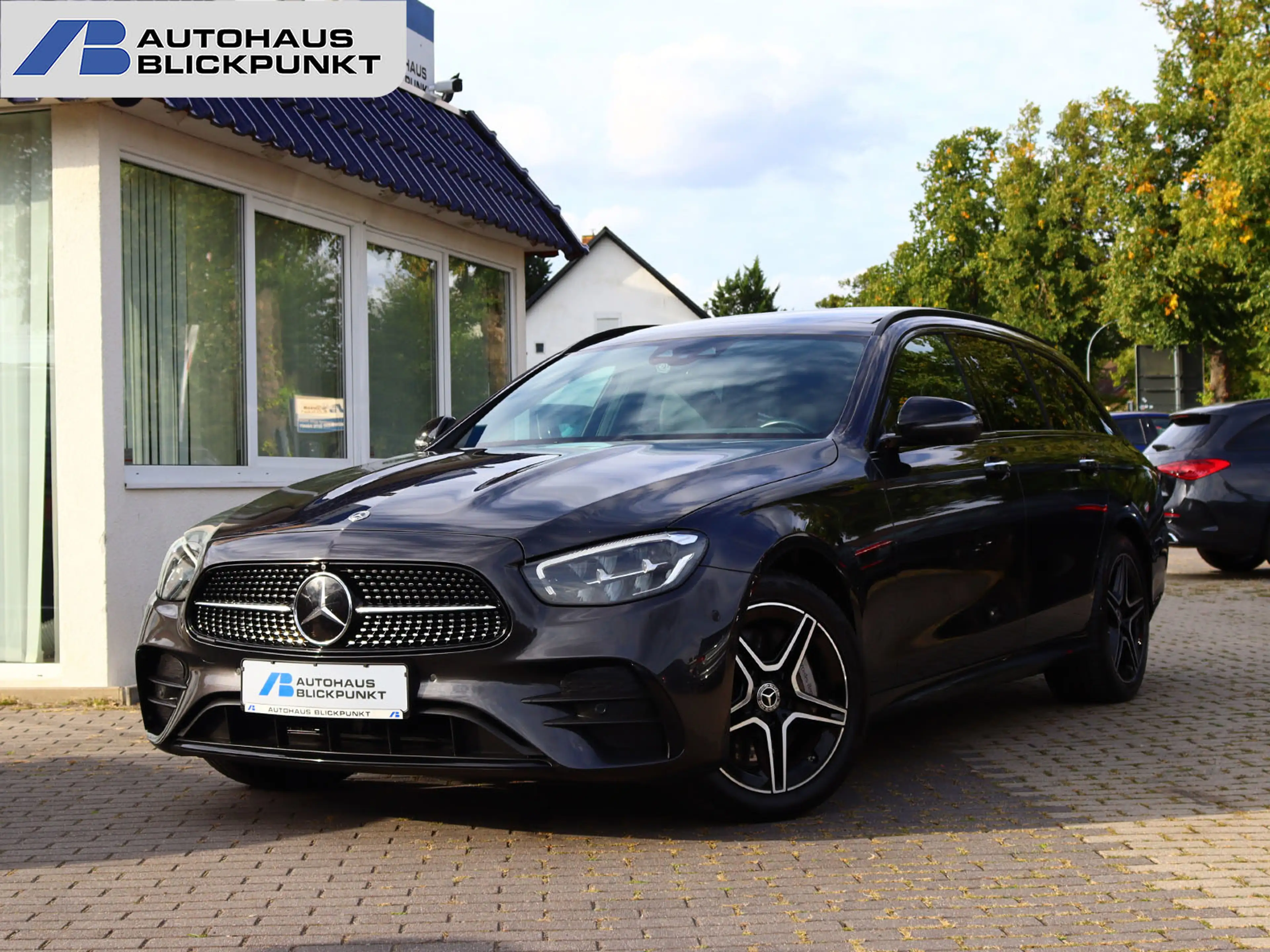 Mercedes-Benz E 300 de T 3x AMG DISTRONIC+PANO+KAM360+HEADUP