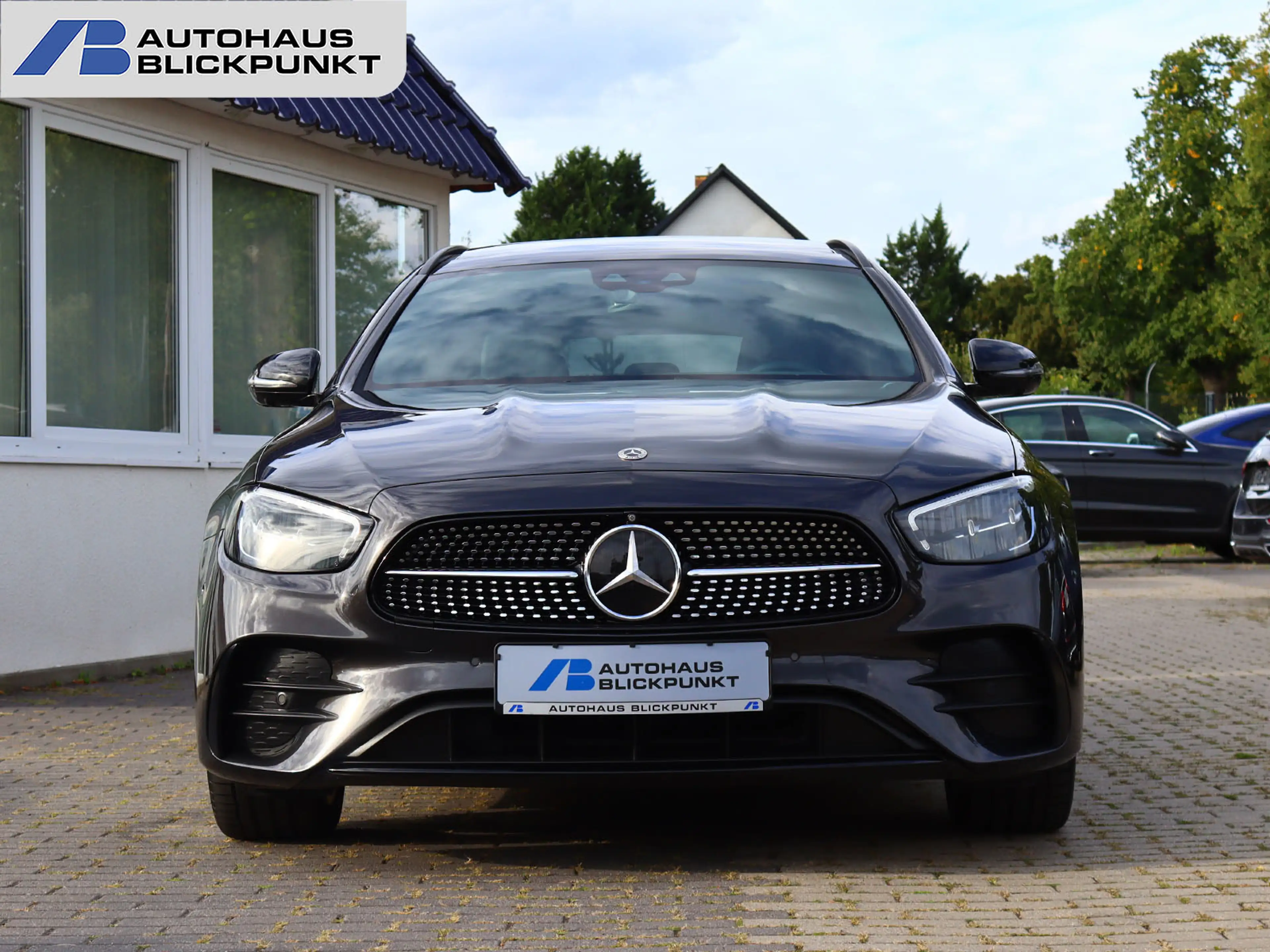 Mercedes-Benz E 300 de T 3x AMG DISTRONIC+PANO+KAM360+HEADUP — photo 2