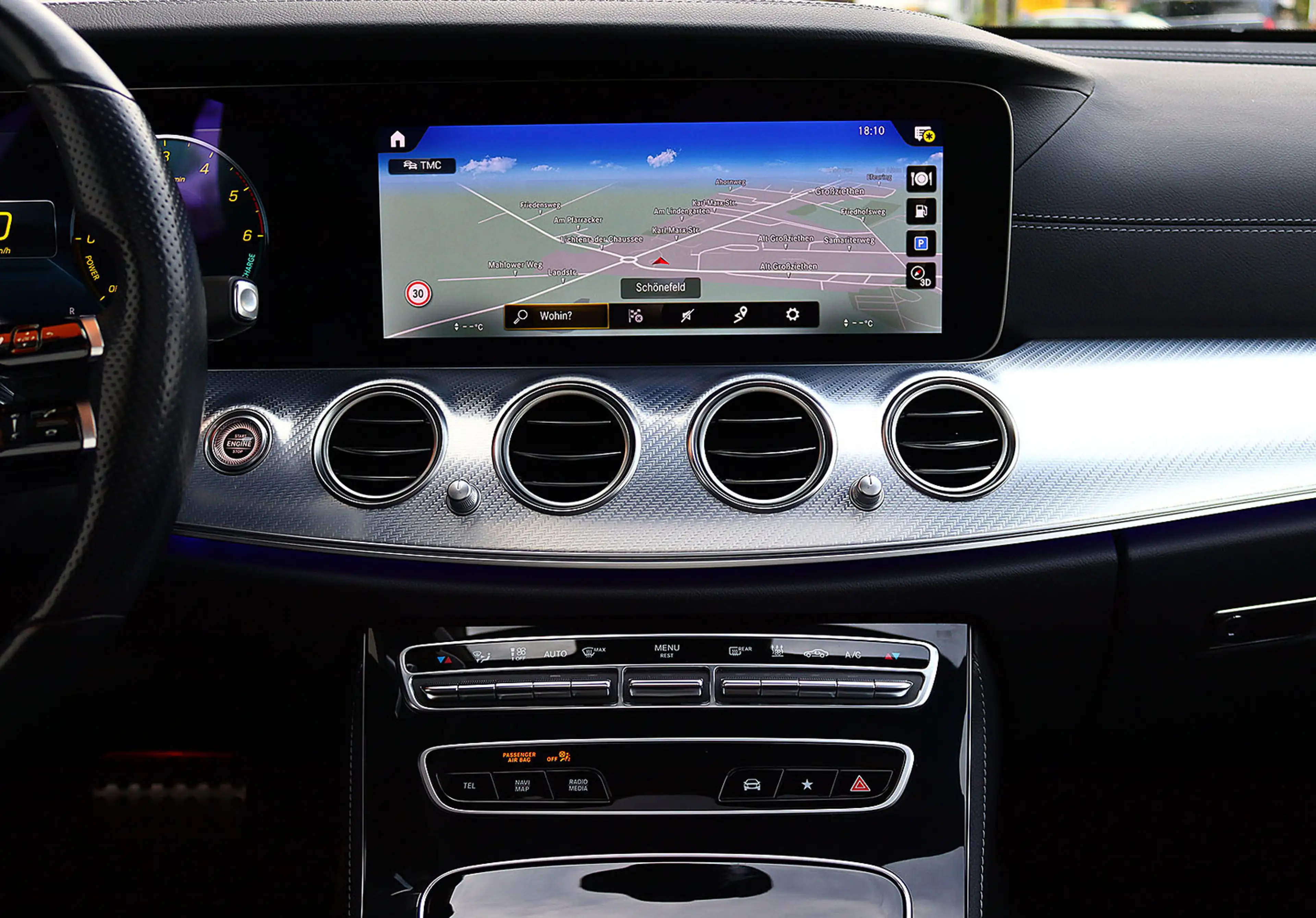 Mercedes-Benz E 300 de T 3x AMG DISTRONIC+PANO+KAM360+HEADUP — photo 11