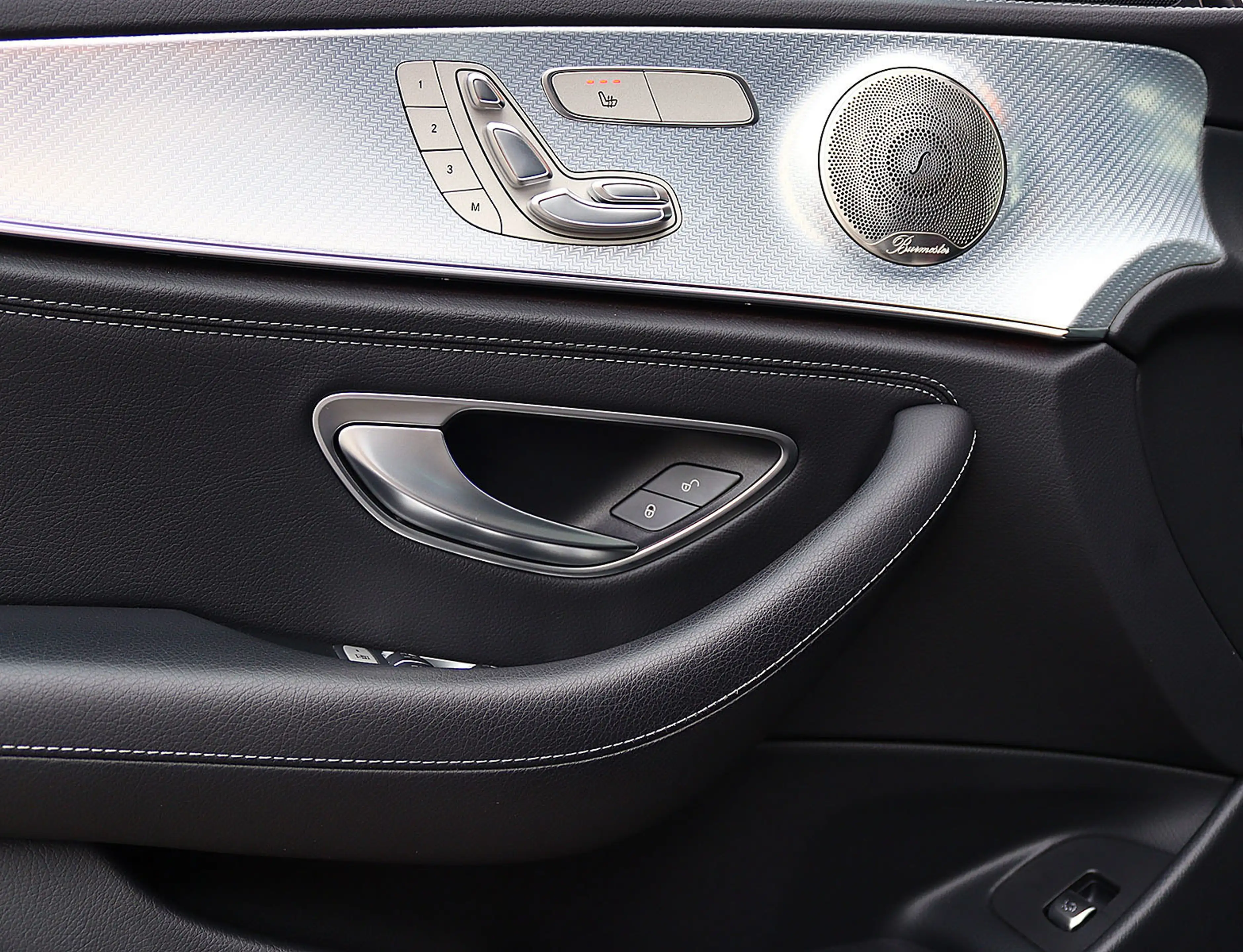 Mercedes-Benz E 300 de T 3x AMG DISTRONIC+PANO+KAM360+HEADUP — photo 14