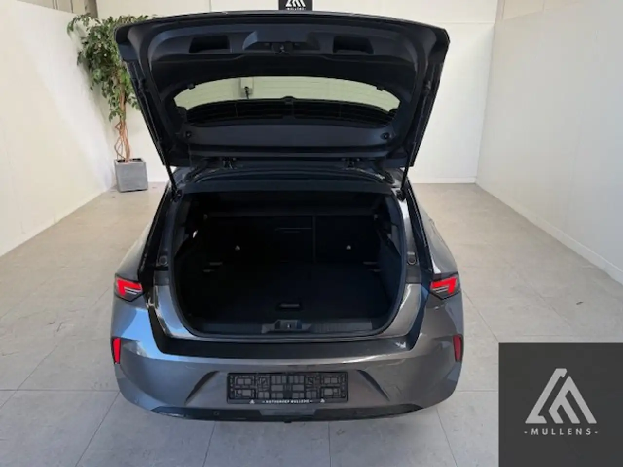 Opel Astra Turbo Start/Stop GS AT8 5