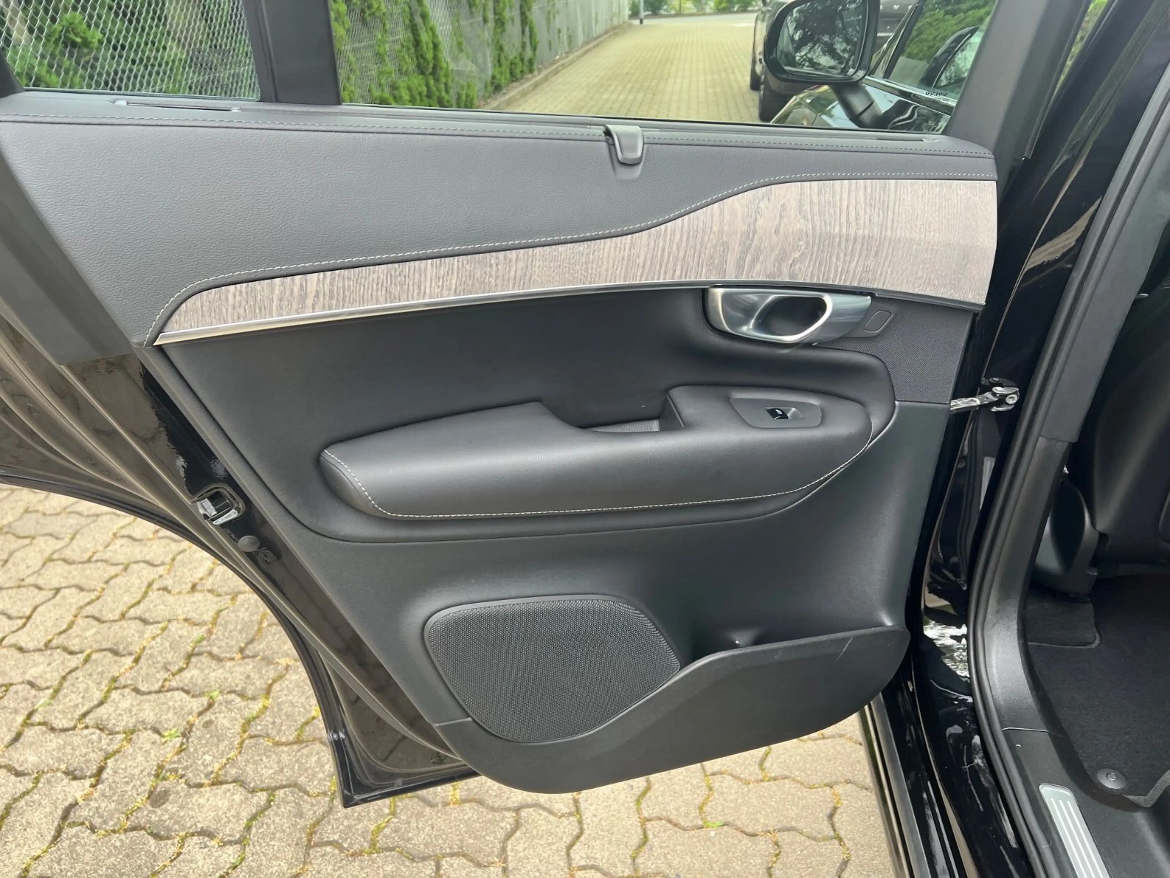 Volvo XC90 Recharge T8 Ultimate Dark AHK GARANTIE — photo 14
