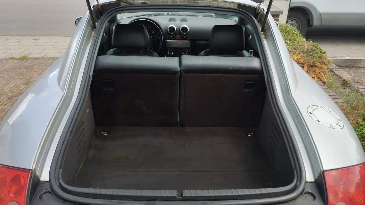 Audi TT 1.8 5V Turbo quattro, foto 6