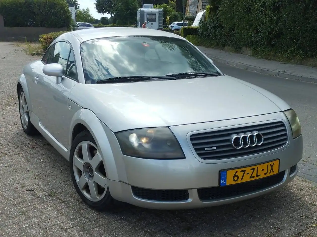 Audi TT 1.8 5V Turbo quattro, foto 4