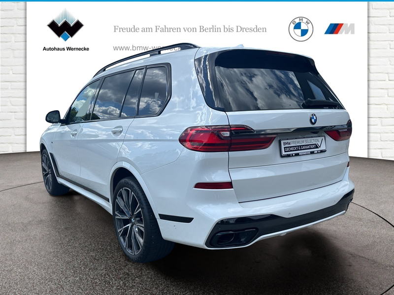 BMW X7 xDrive40i — photo 7