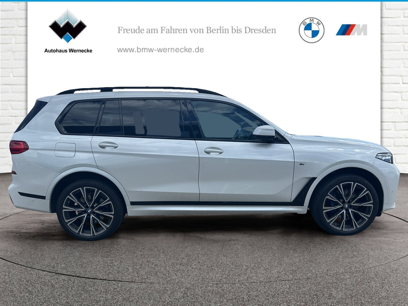 BMW X7 xDrive40i — photo 4