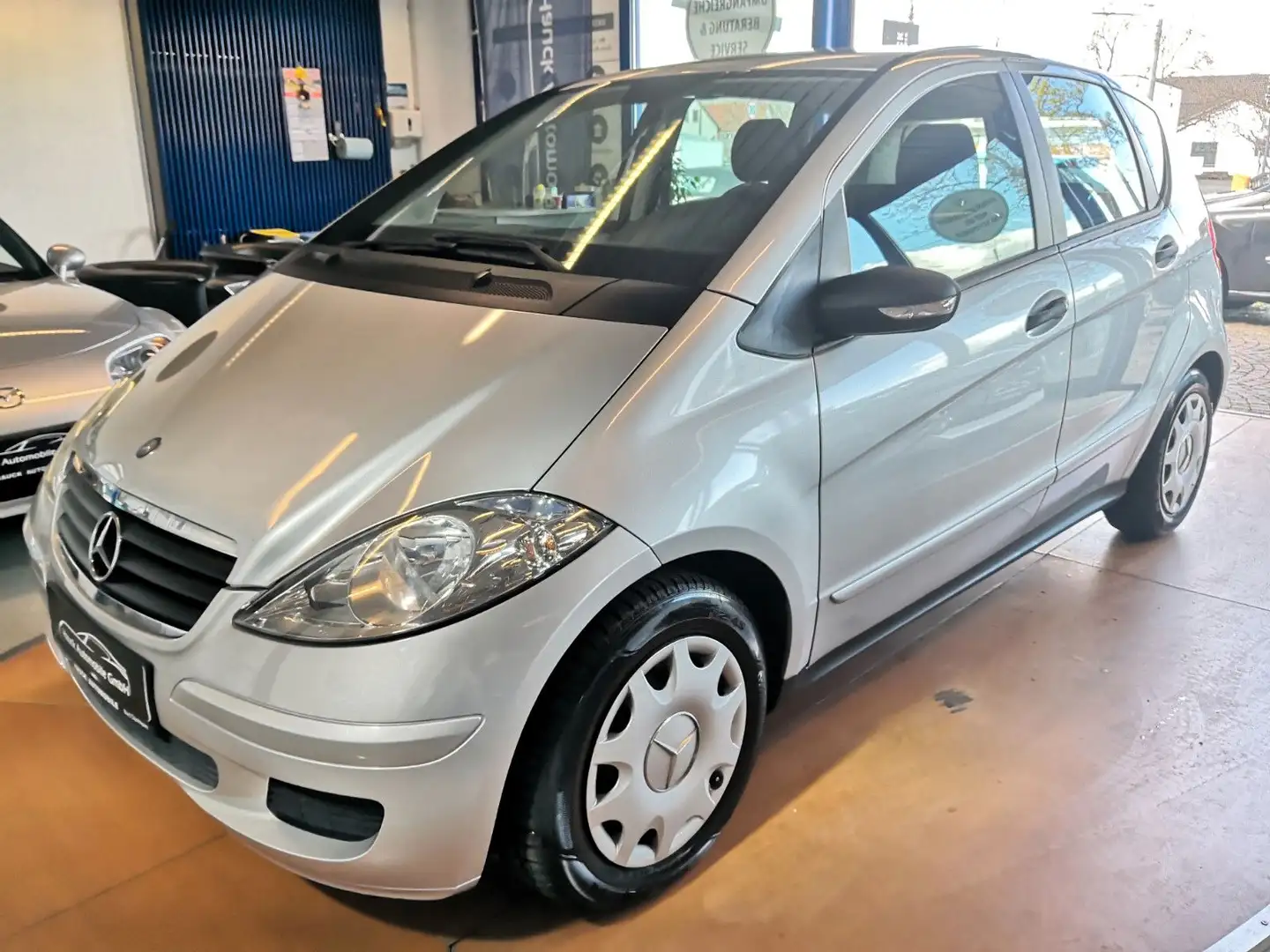 Mercedes-Benz A 150 /LPG-Benzin/Autom/AHK/Iso/ESP/ABS/MFL Silber - 1