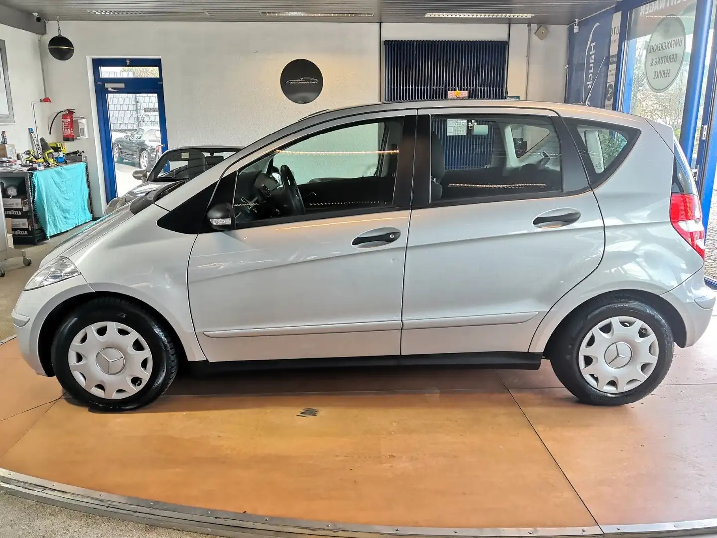 Mercedes-Benz A 150 /LPG-Benzin/Autom/AHK/Iso/ESP/ABS/MFL Silber - 2