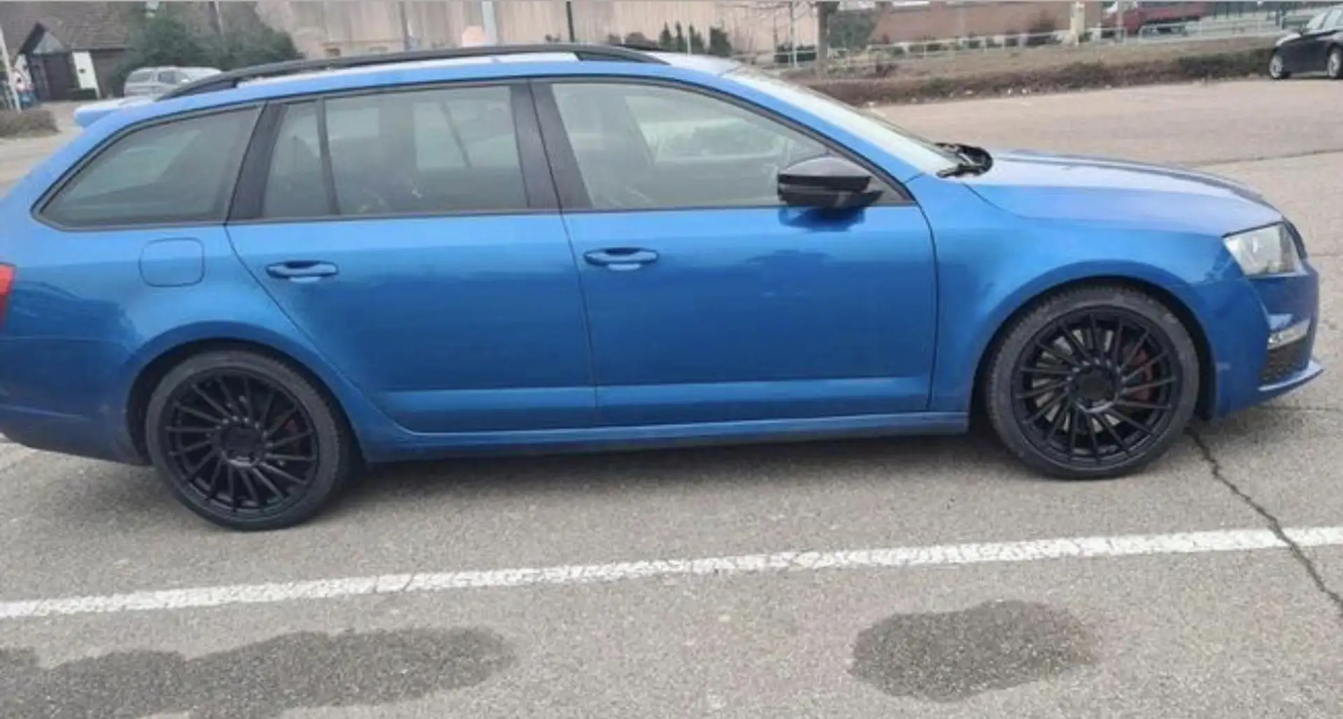 Skoda Octavia Combi 2.0 TDI (Green tec) RS - 1