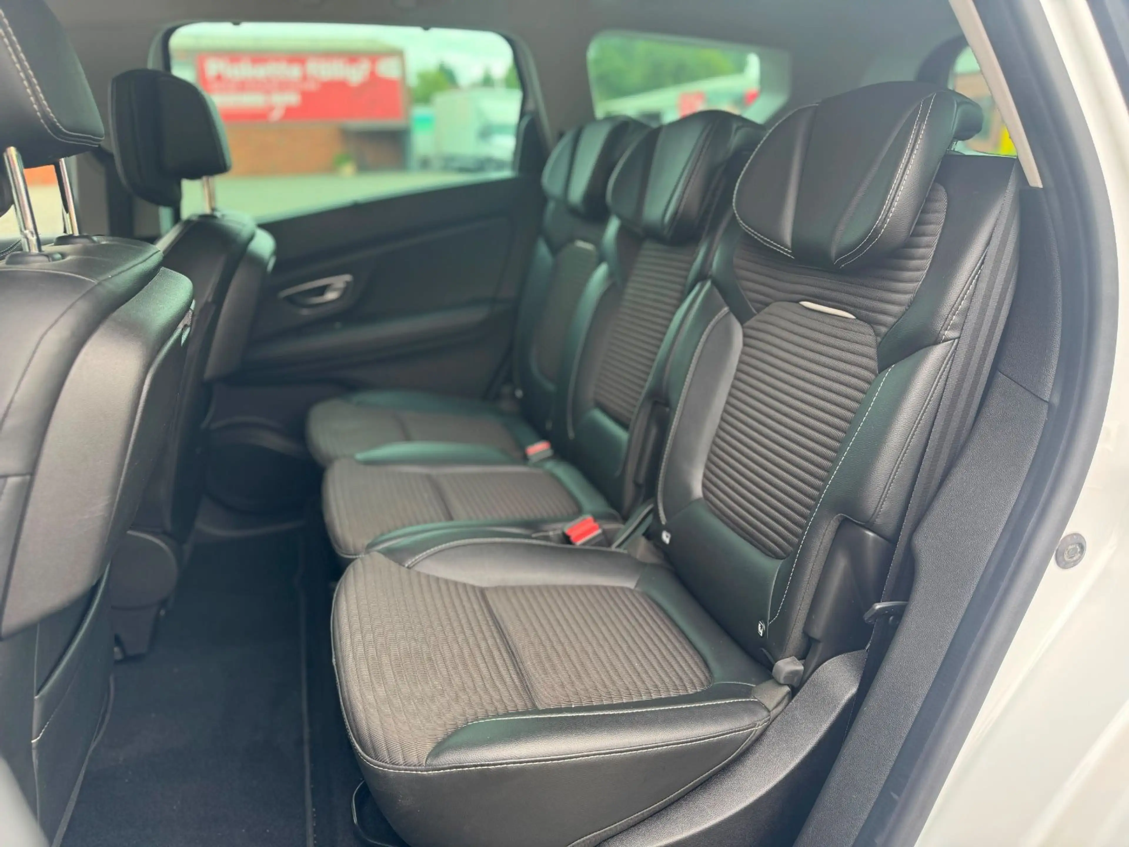 Renault Scenic IV Grand BOSE Edition Automalik Pano AHK — photo 10