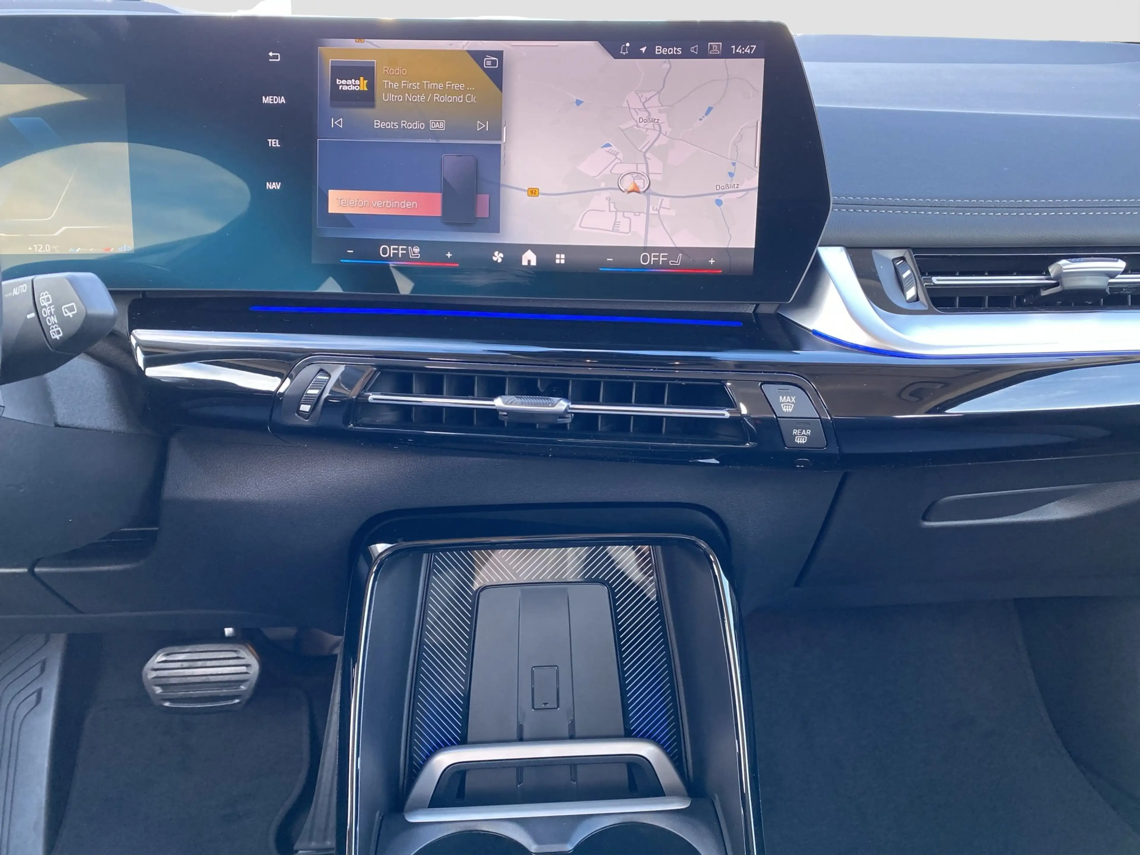 BMW 220 220i Active Tourer UPE 50.710 EUR Head-Up-Display — photo 13
