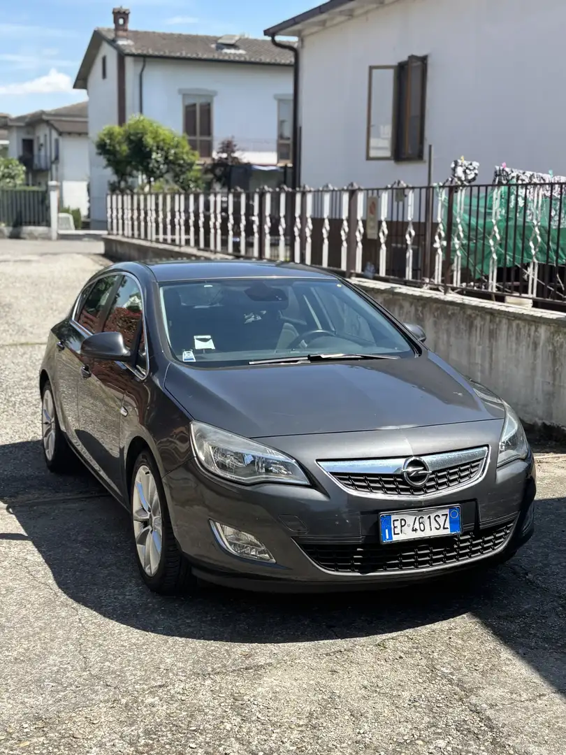 Opel Astra 5p 1.7 cdti Cosmo 125cv - 2