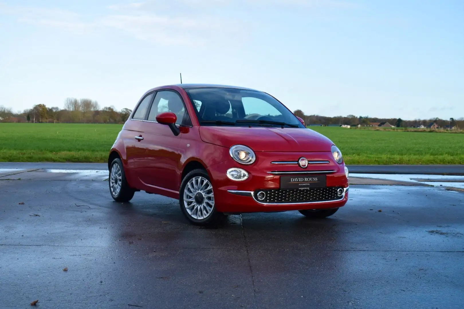 Fiat 500 1.0 Dolcevita Hybrid, CarPlay/Cruise/PDC/Pano/NEW Rouge - 1