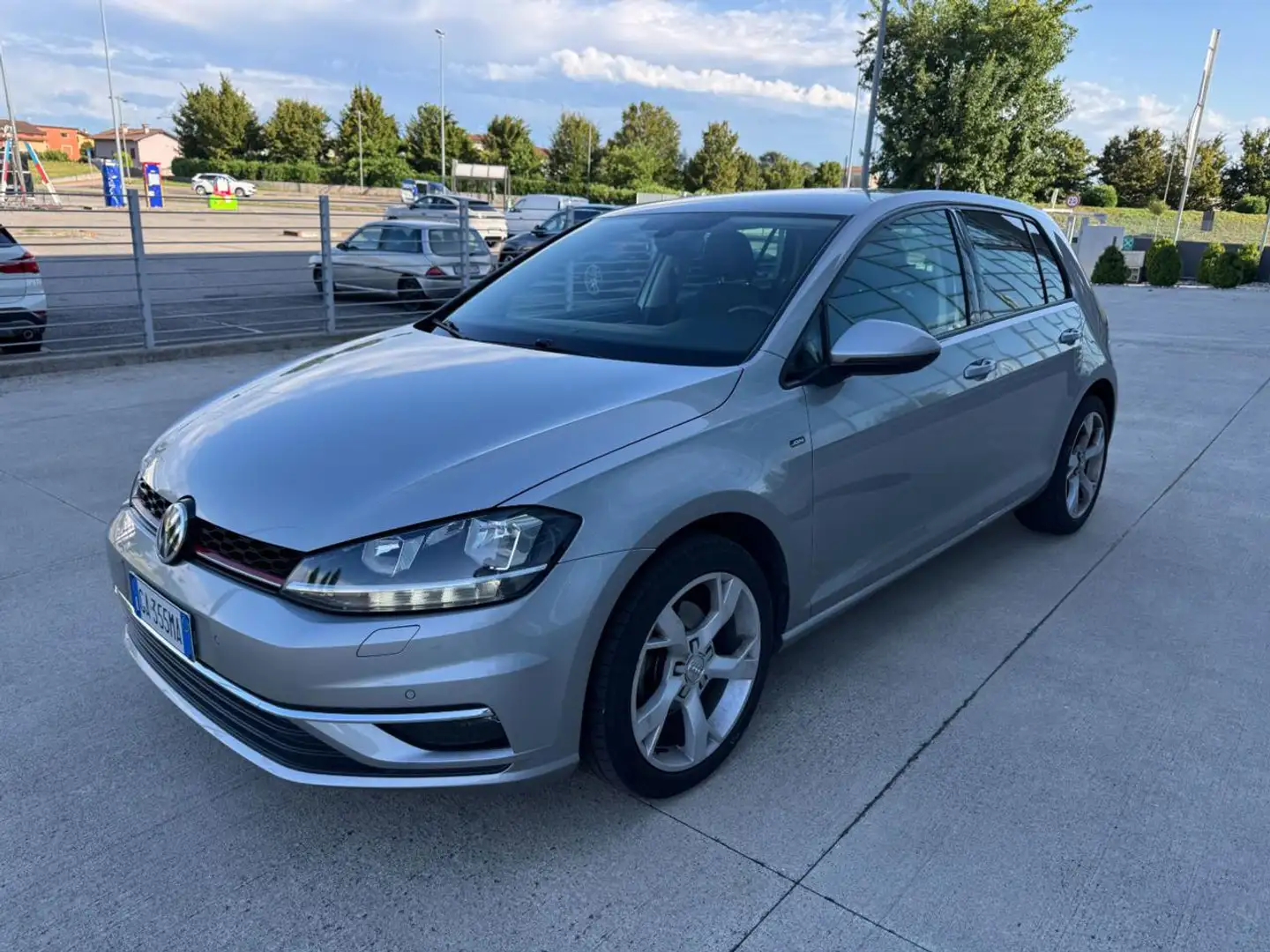 Volkswagen Golf 1.6 TDI 115 CV 5p. JOIN Trend BMT. Silver - 1