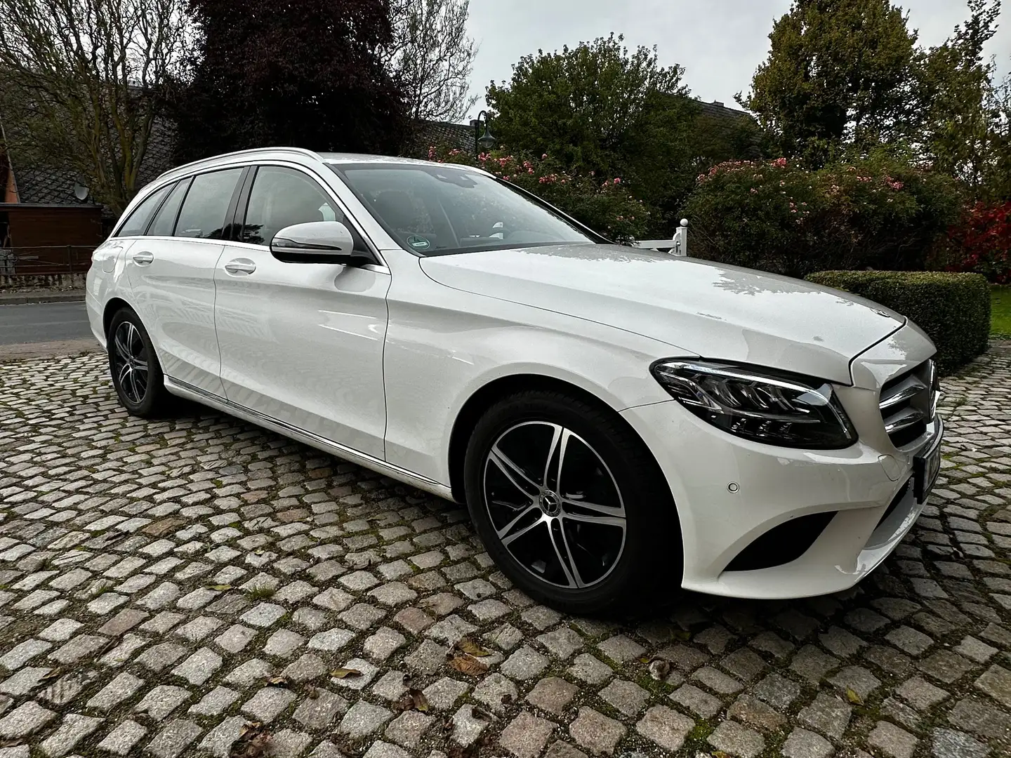 Mercedes-Benz C 180 C 180 T 9G-TRONIC Avantgarde Weiß - 2