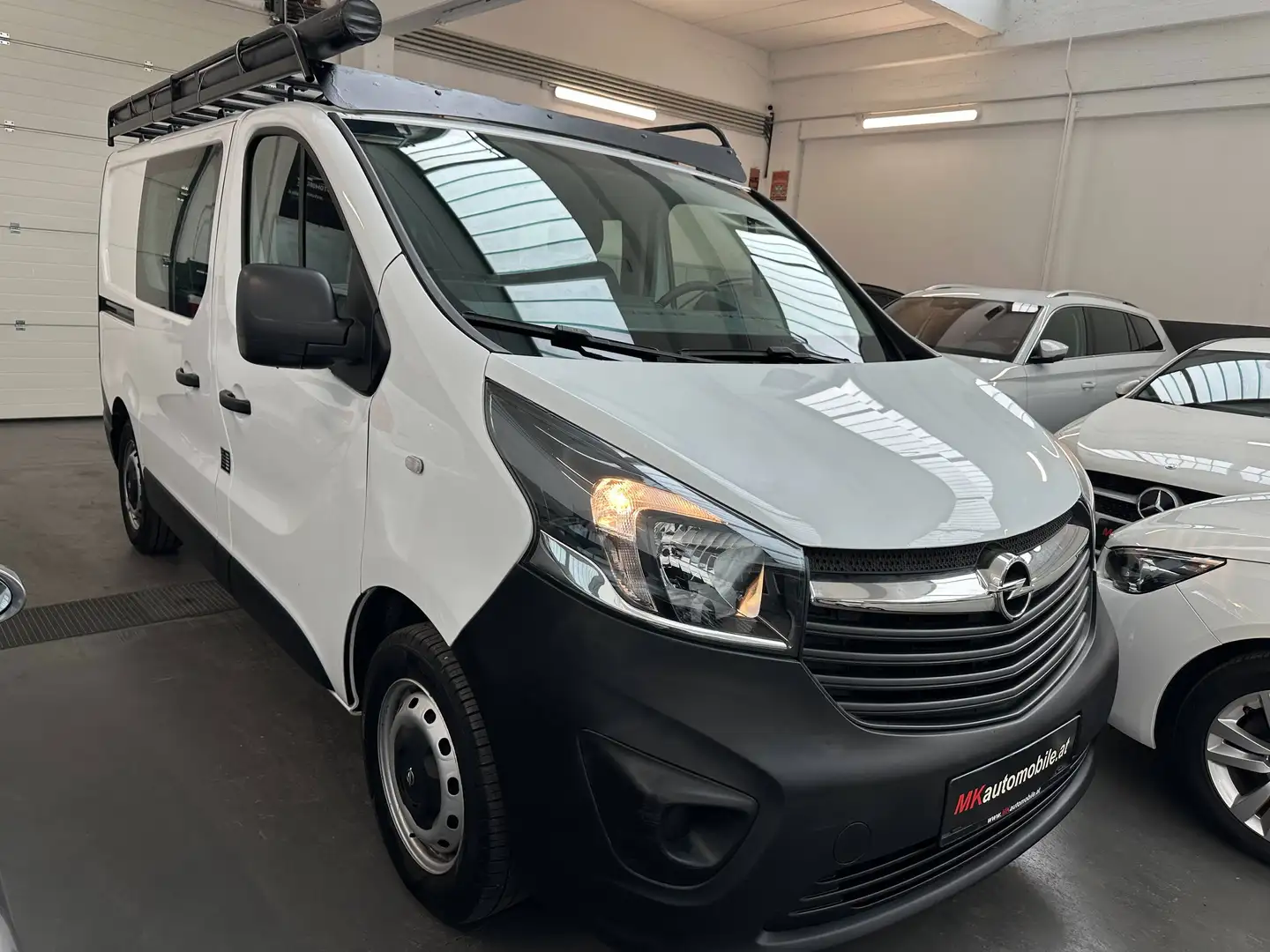 Opel Vivaro B 1.6 CDTI Biturbo L1H1 2,7t Doppelkabine Weiß - 1