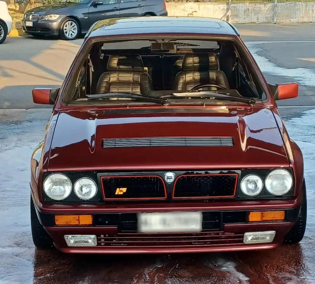 Lancia Delta 2.0 integrale, foto 1