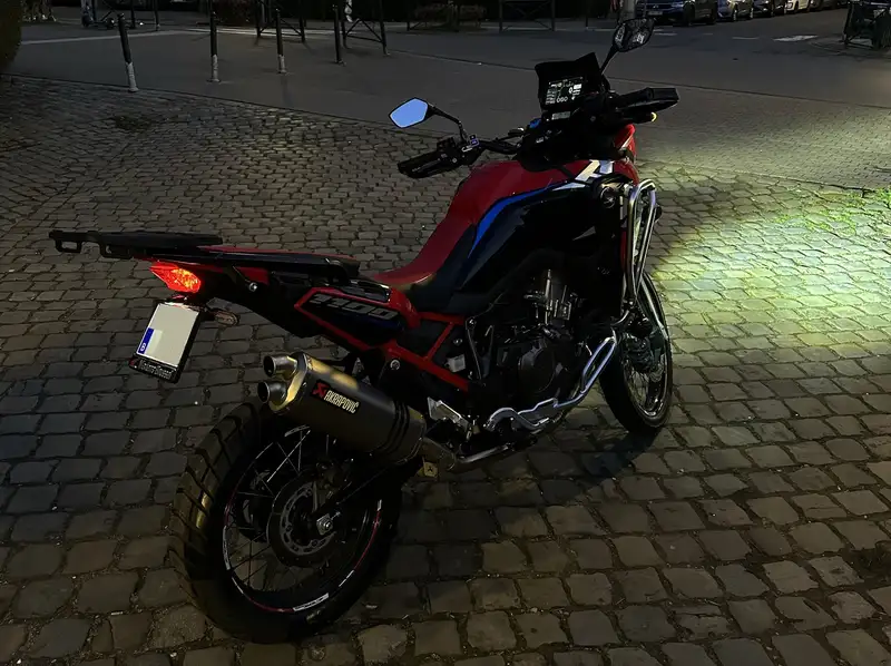 Honda CRF 1100 - foto 2