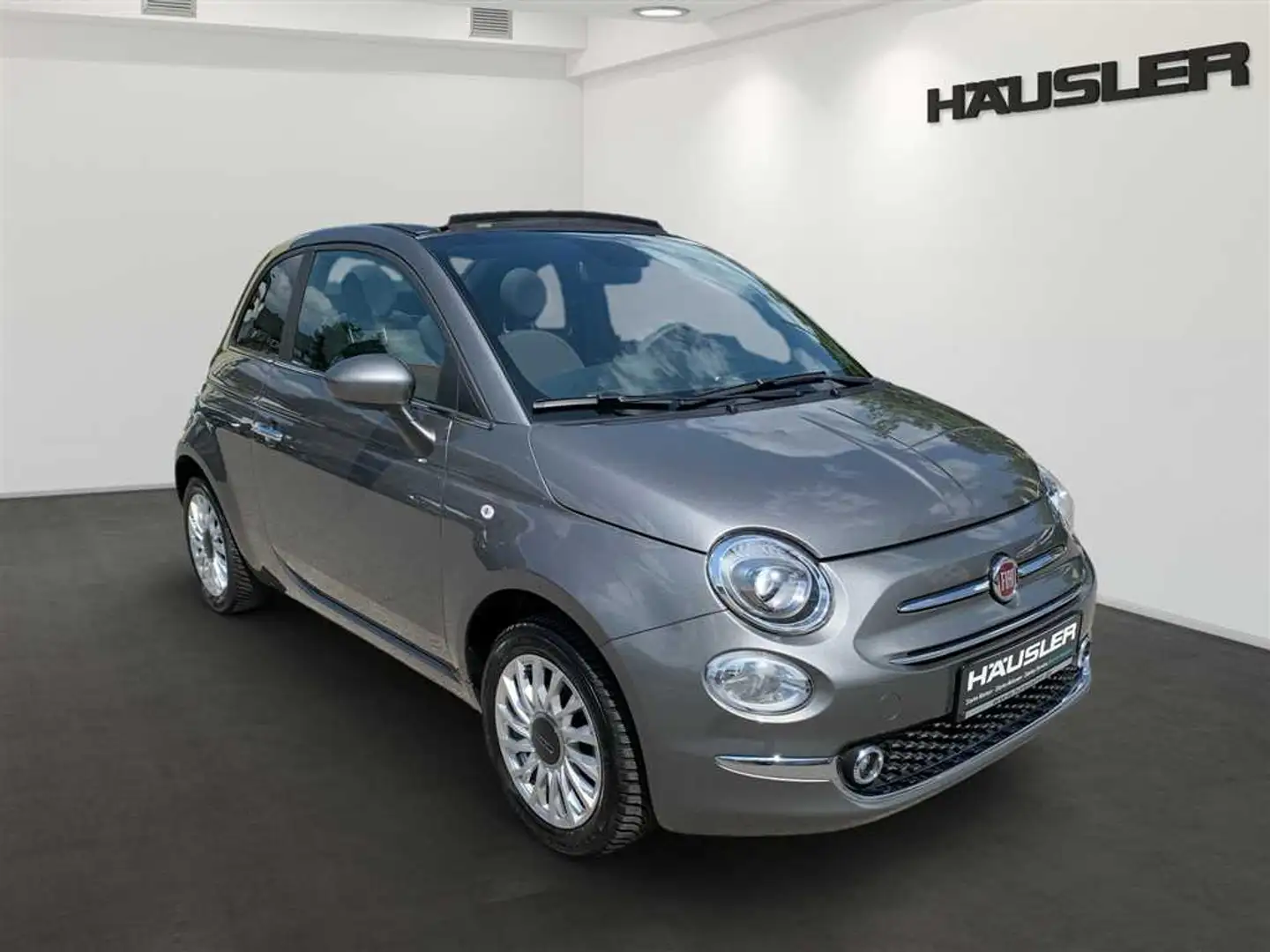 Fiat 500C 1.0 Hybrid Dolcevita Navi PDC Klimaautomatik Tempo Grijs - 2