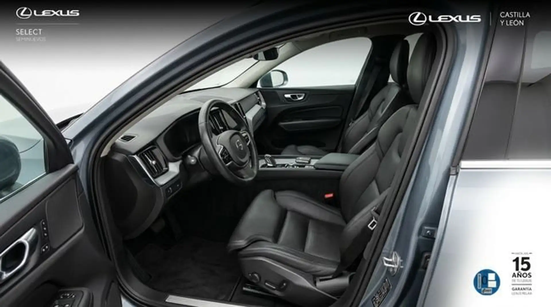 Volvo XC60 B4 PLUS DARK Gris - 2