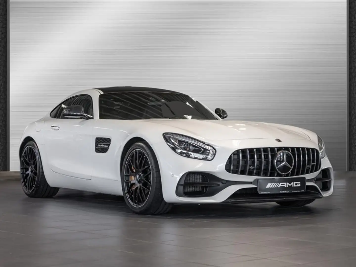 Mercedes-Benz AMG GT S Coupe BURM COMAND MEMO KERAMIKBREMSE Weiß - 2