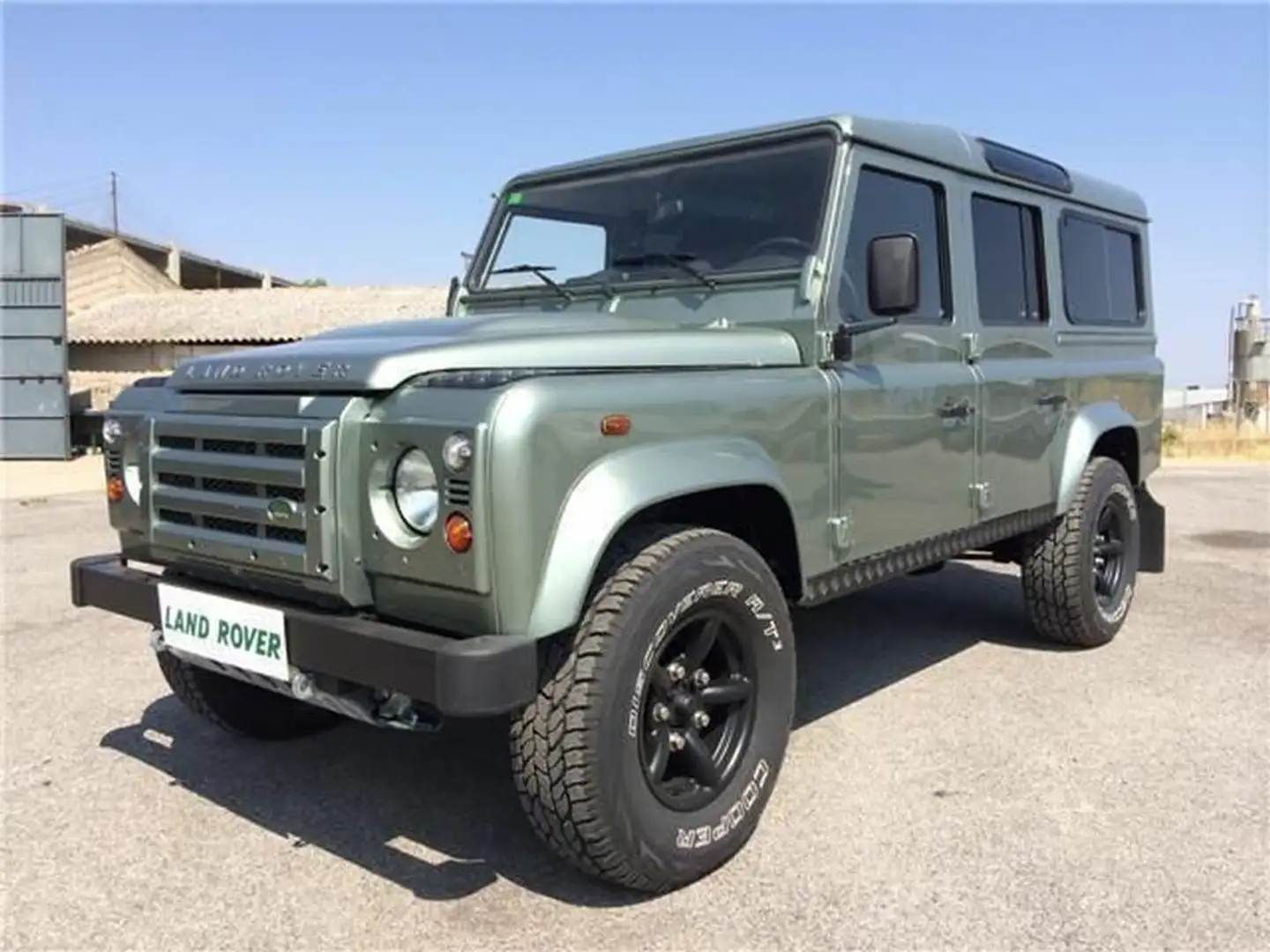 Land Rover Defender 110 SW E Verde - 2