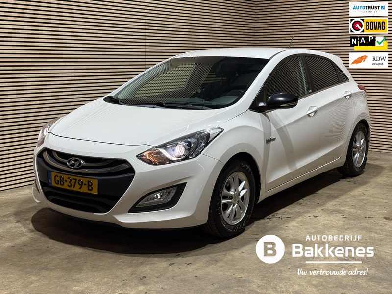 Hyundai i30 1.6 GDI Go! | Camera | Navi | Bluetooth | NAP