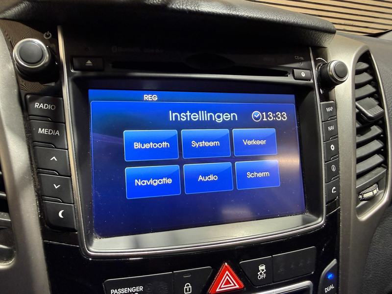 Hyundai i30 1.6 GDI Go! | Camera | Navi | Bluetooth | NAP — photo 19