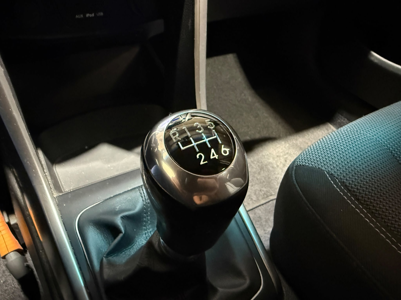 Hyundai i30 1.6 GDI Go! | Camera | Navi | Bluetooth | NAP — photo 22