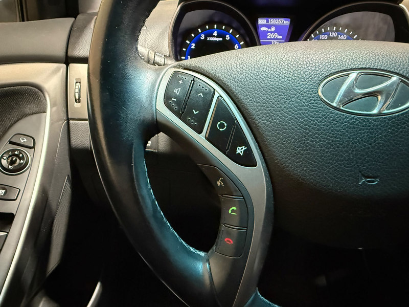 Hyundai i30 1.6 GDI Go! | Camera | Navi | Bluetooth | NAP — photo 24
