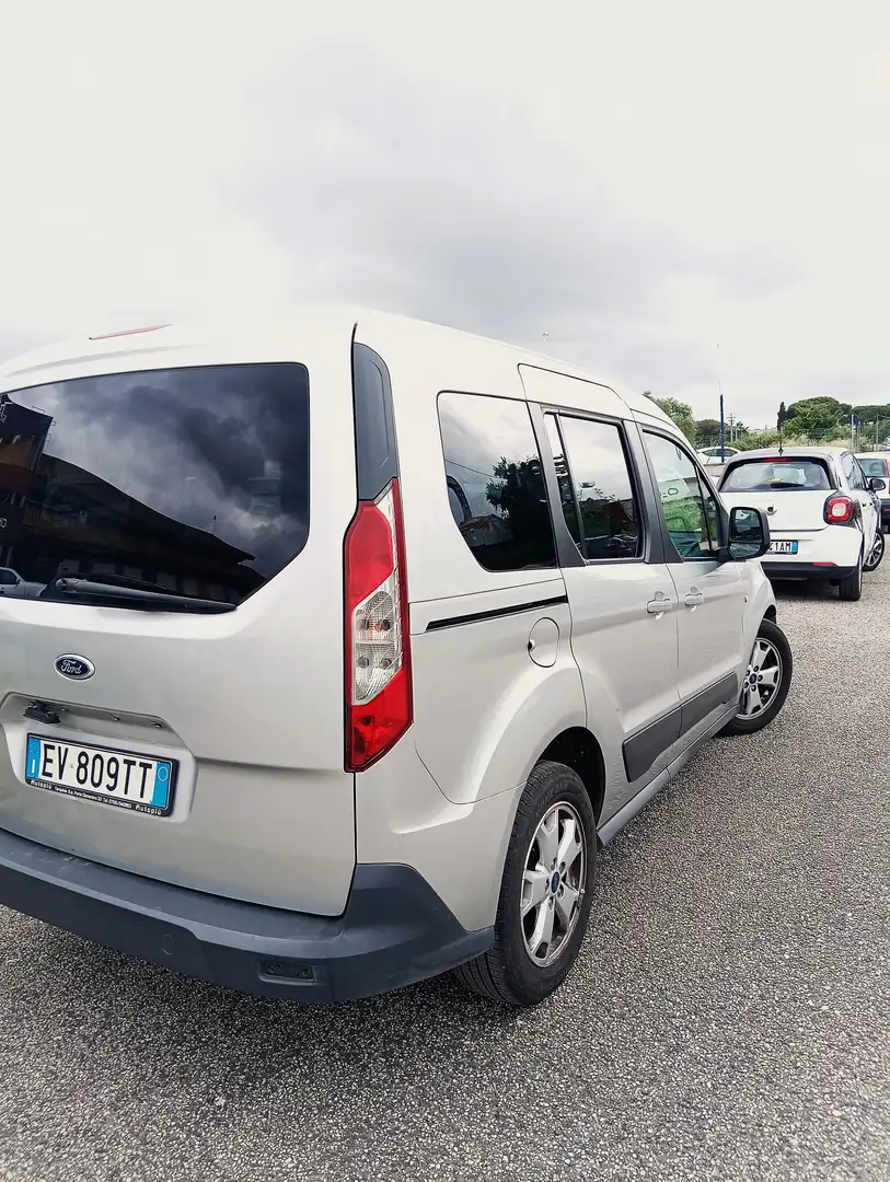 Ford Tourneo Connect 16 diesel Срібний - 1