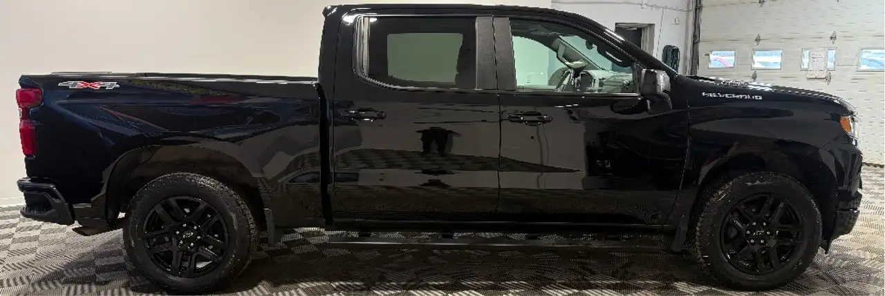 Chevrolet Silverado 1500 снимка Chevrolet Silverado 1500