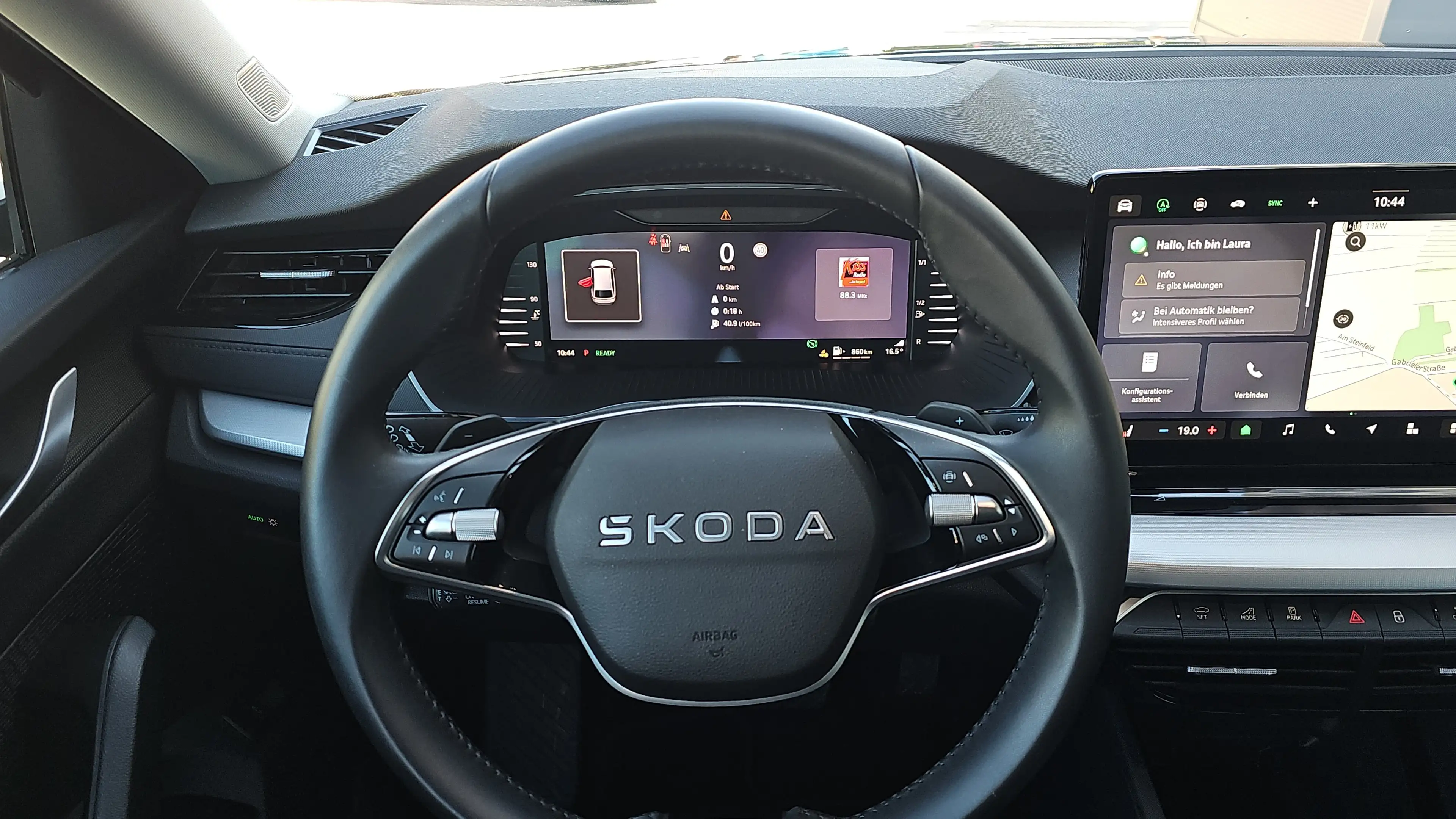 Skoda Octavia Combi 1.5 TSI Selection AHK+LED+NAVI+RFK — photo 14