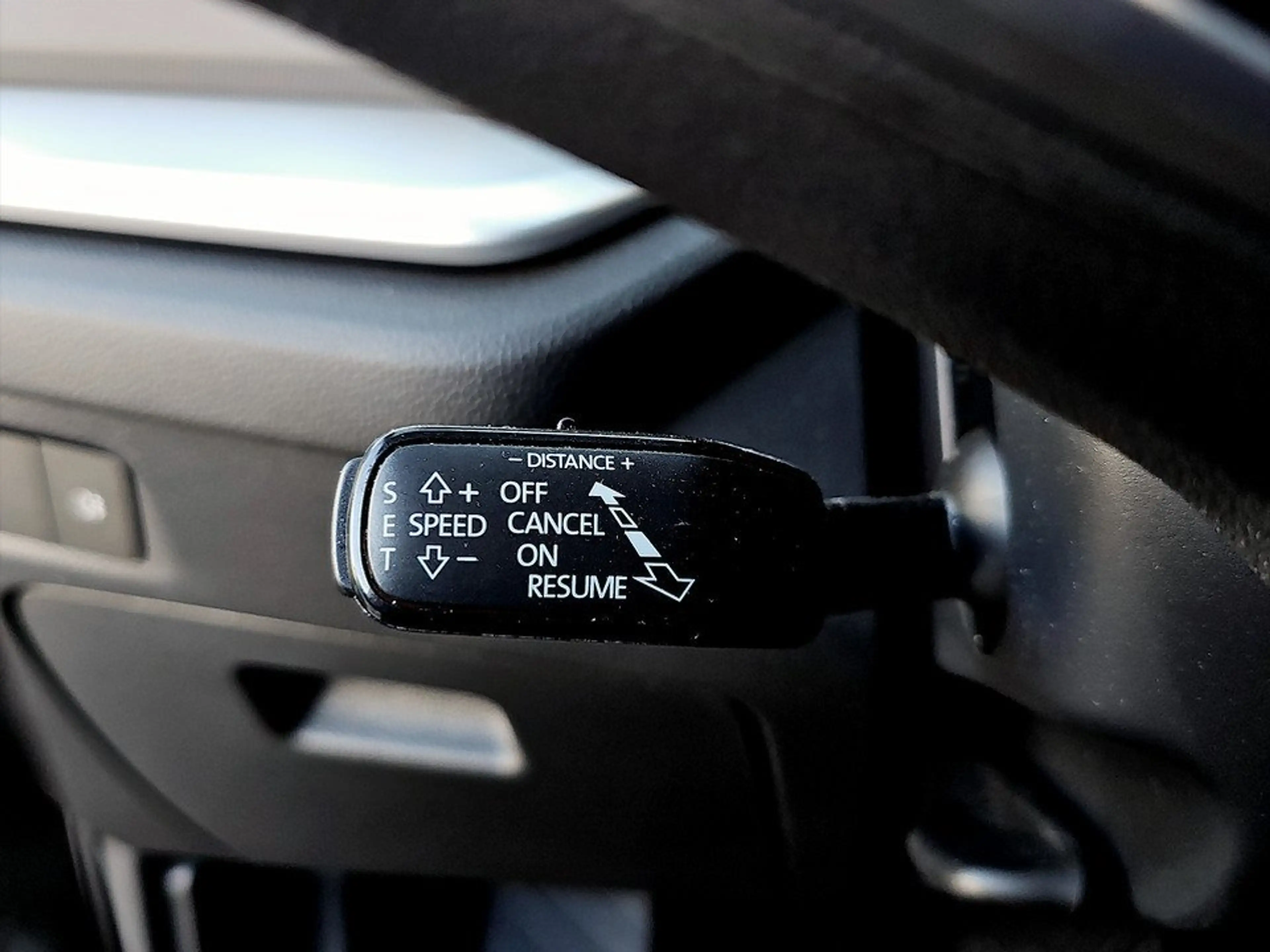 Skoda Octavia Combi 1.5 TSI Selection AHK+LED+NAVI+RFK — photo 15