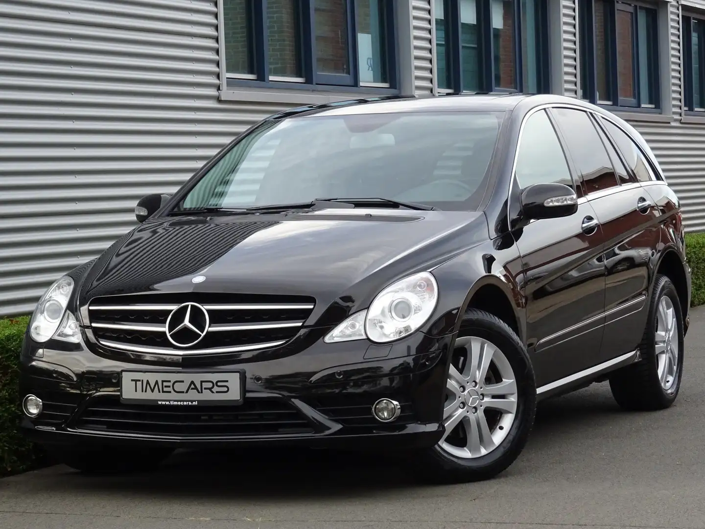 Mercedes-Benz R 350 4-Matic 7G-Tronic Xenon Camera Youngtimer Topstaat Zwart - 1
