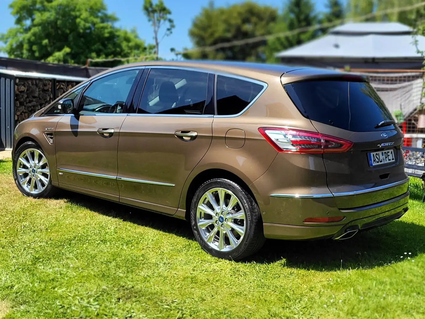 Ford S-Max S-Max 2.0 TDCi Aut. Allrad Vignale Brun - 1