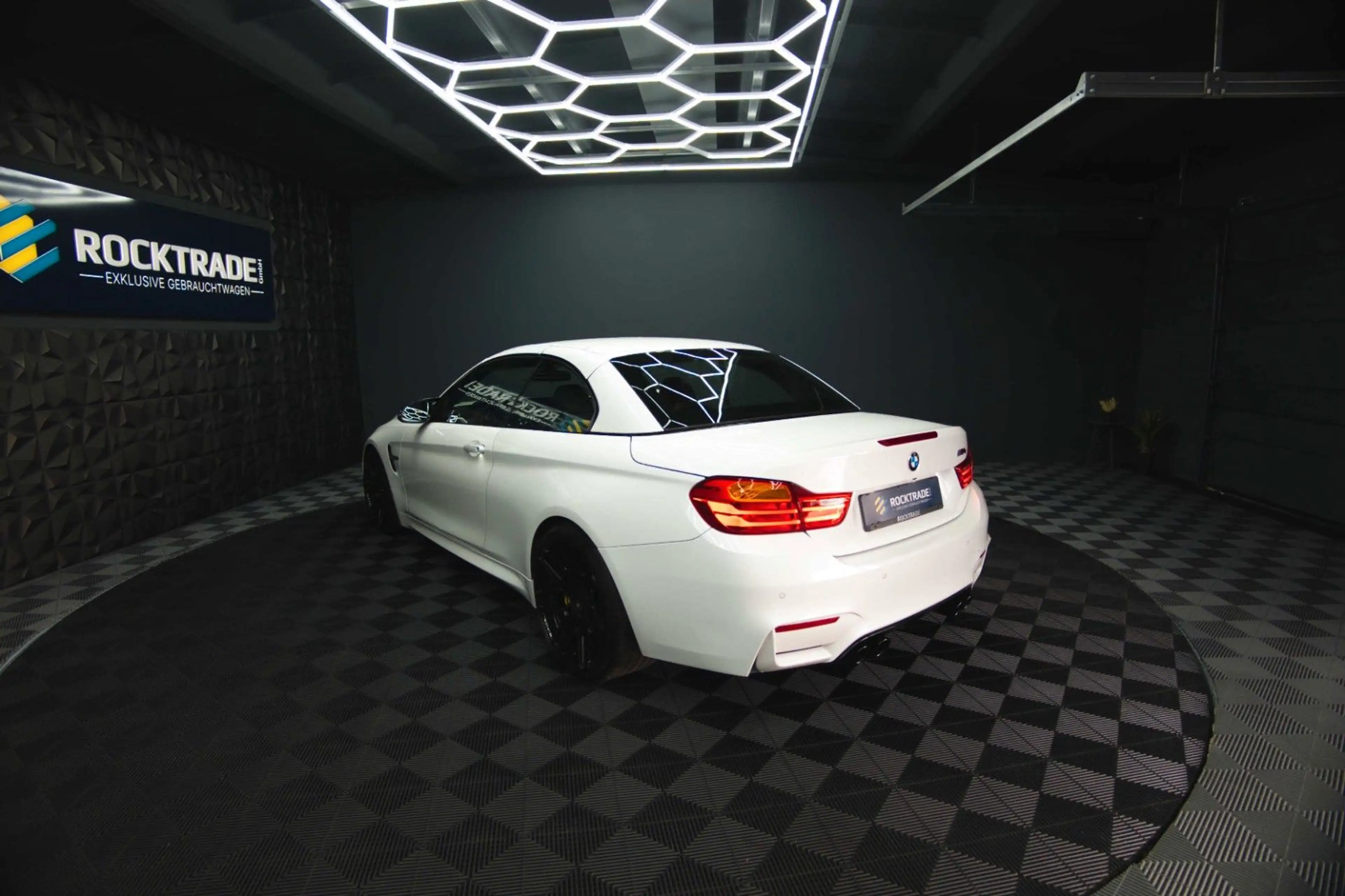 BMW M4 Cabrio Performance Carbon 533PS Stage 2 — photo 14