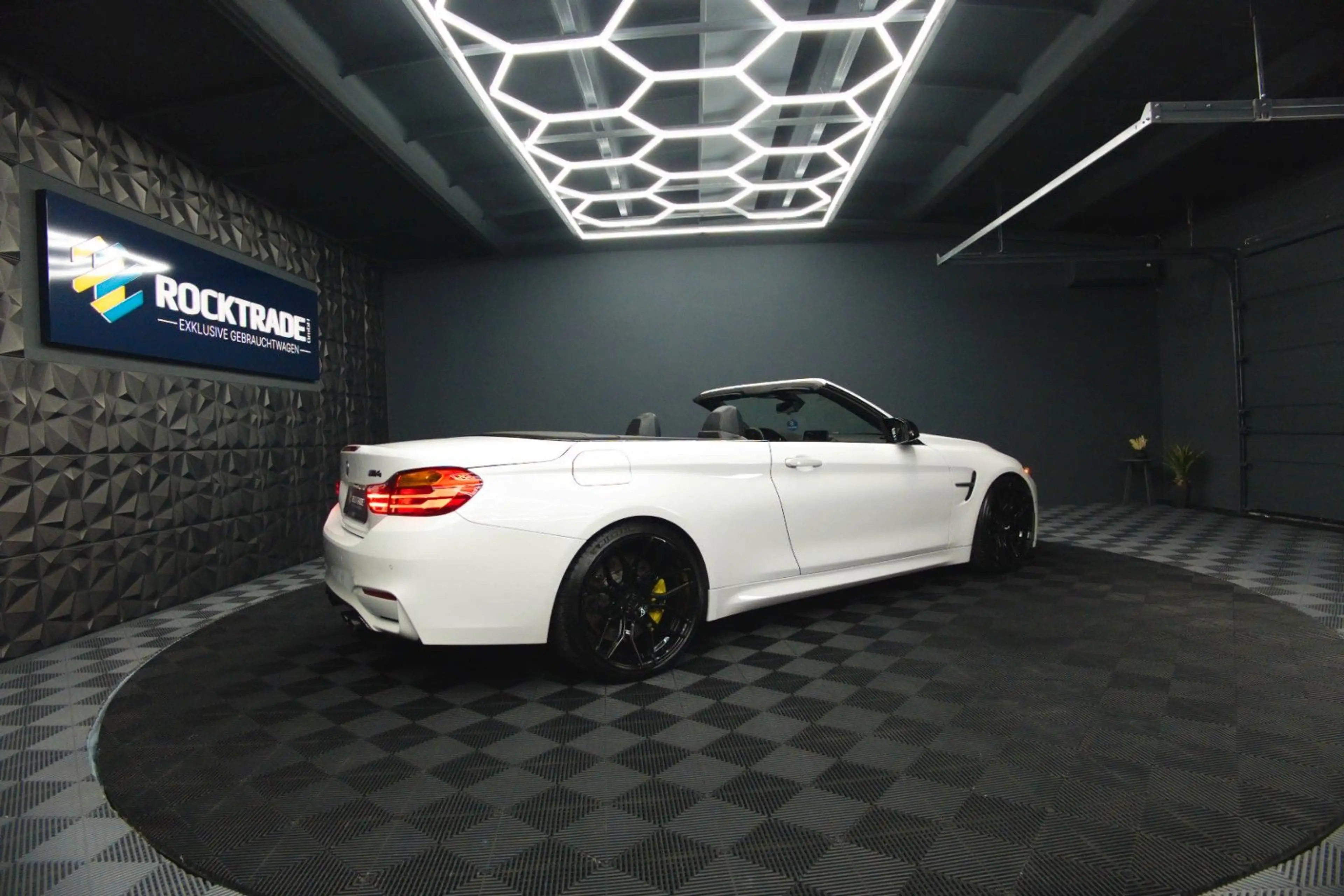 BMW M4 Cabrio Performance Carbon 533PS Stage 2 — photo 10