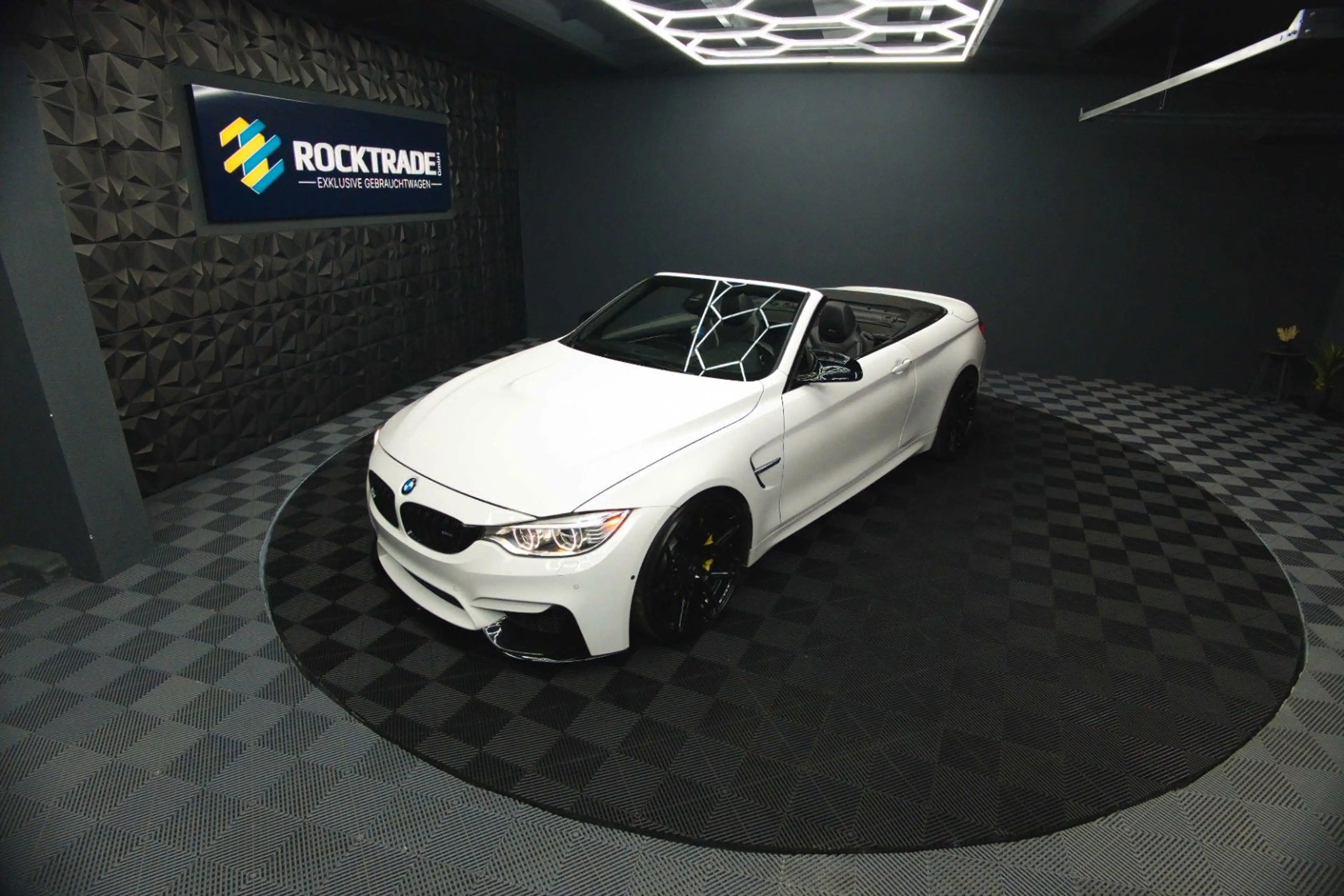 BMW M4 Cabrio Performance Carbon 533PS Stage 2 — photo 2