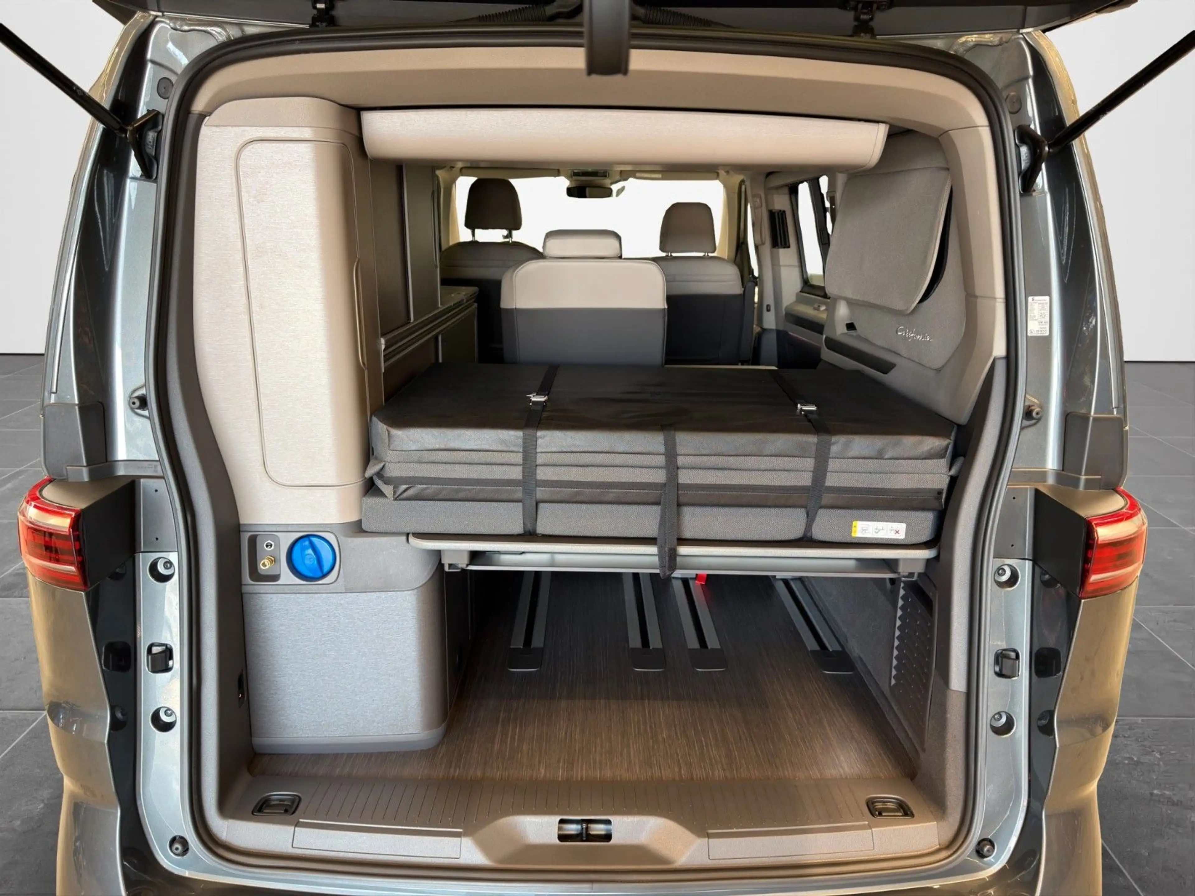 Volkswagen T7 California Ocean eHybr. 4M AHK ACC IQ HuD — photo 11