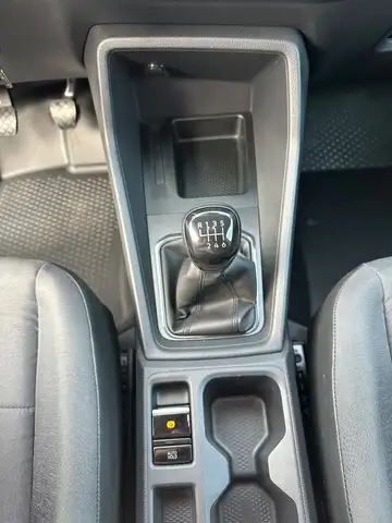 Volkswagen Caddy view 13