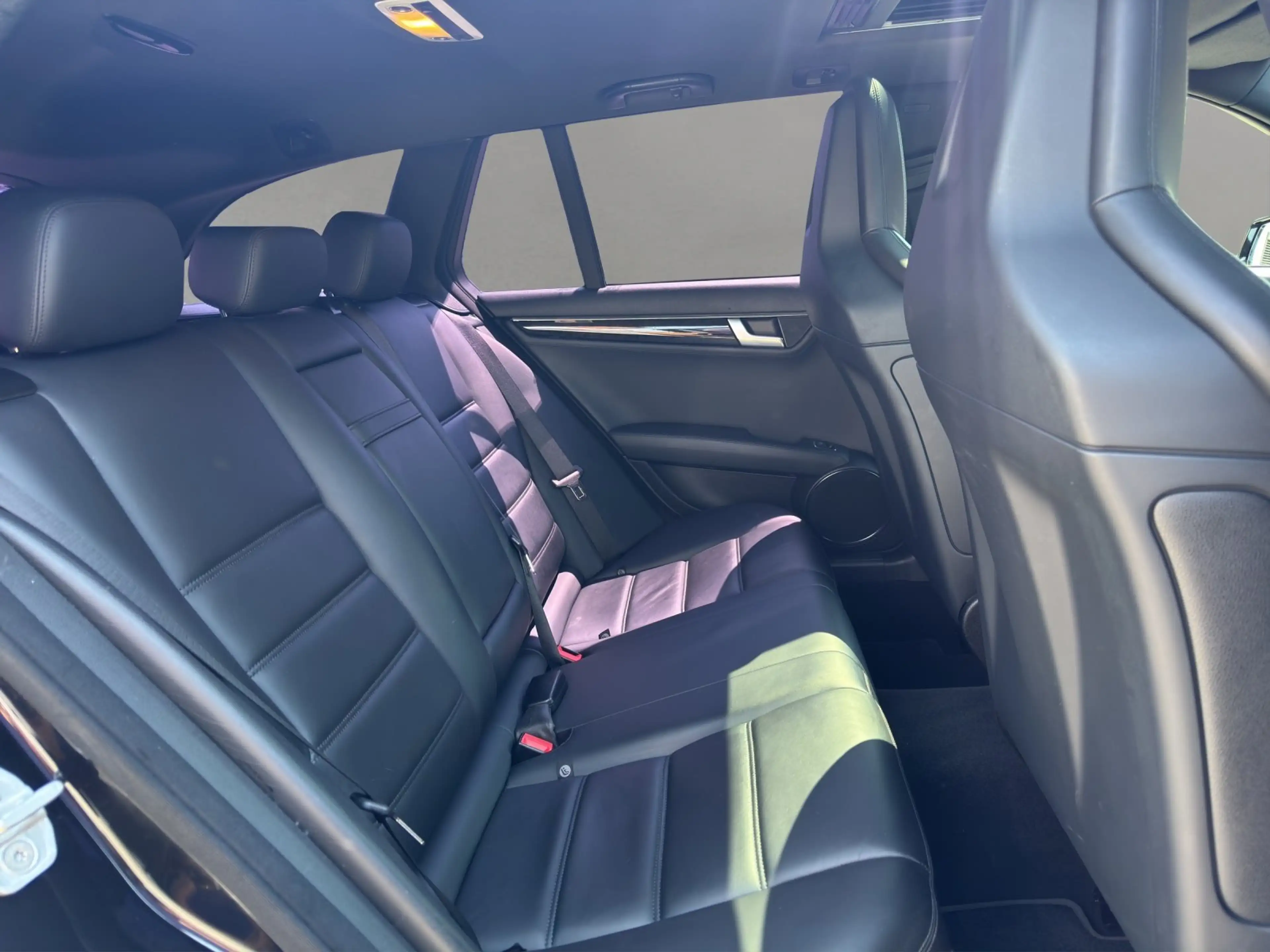 Mercedes-Benz C 63 AMG 7G-MCT/HARMAN-KARDON/COMAND/ — photo 9