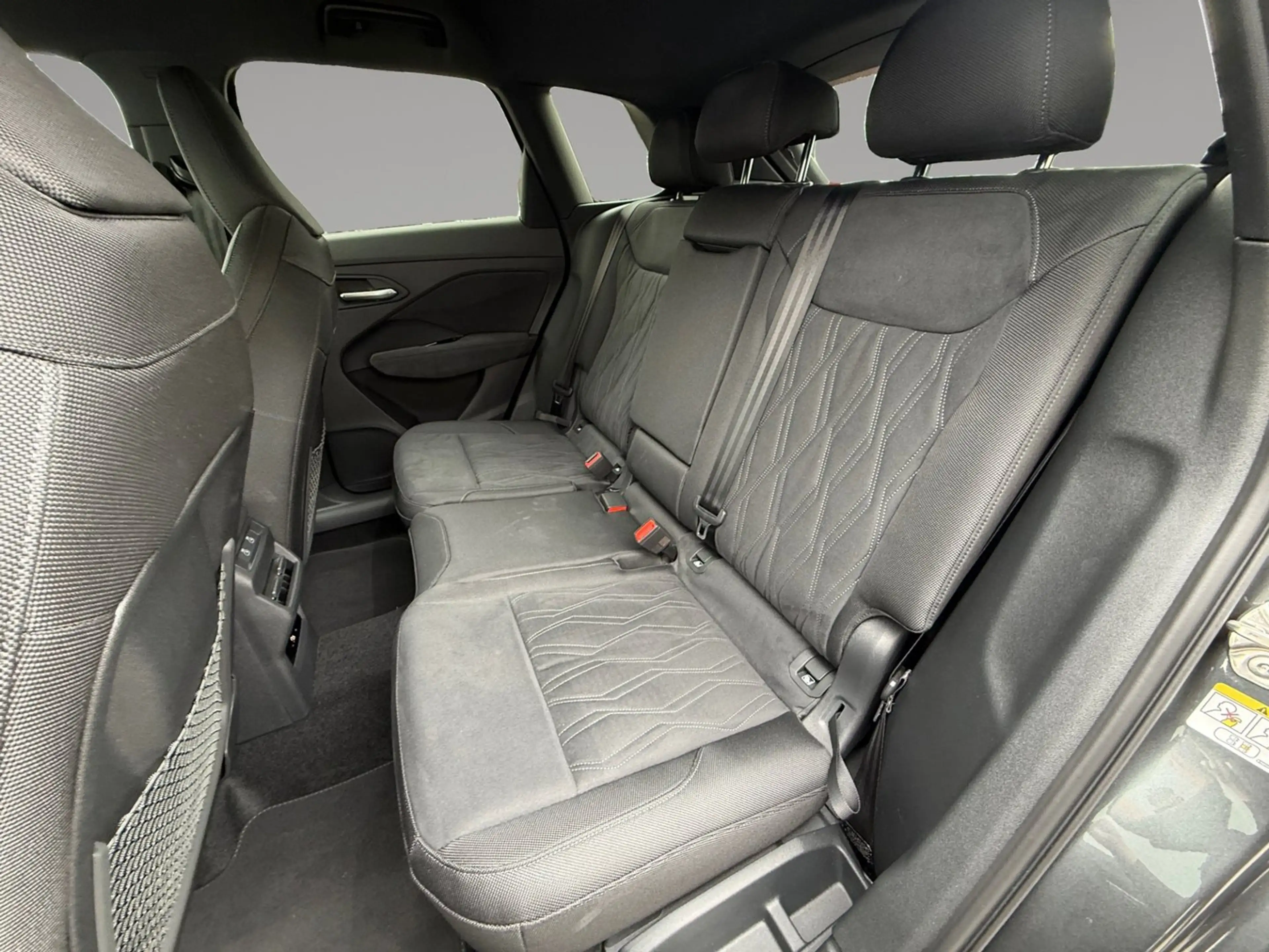 Audi Q3 TDI 110 kW — photo 13