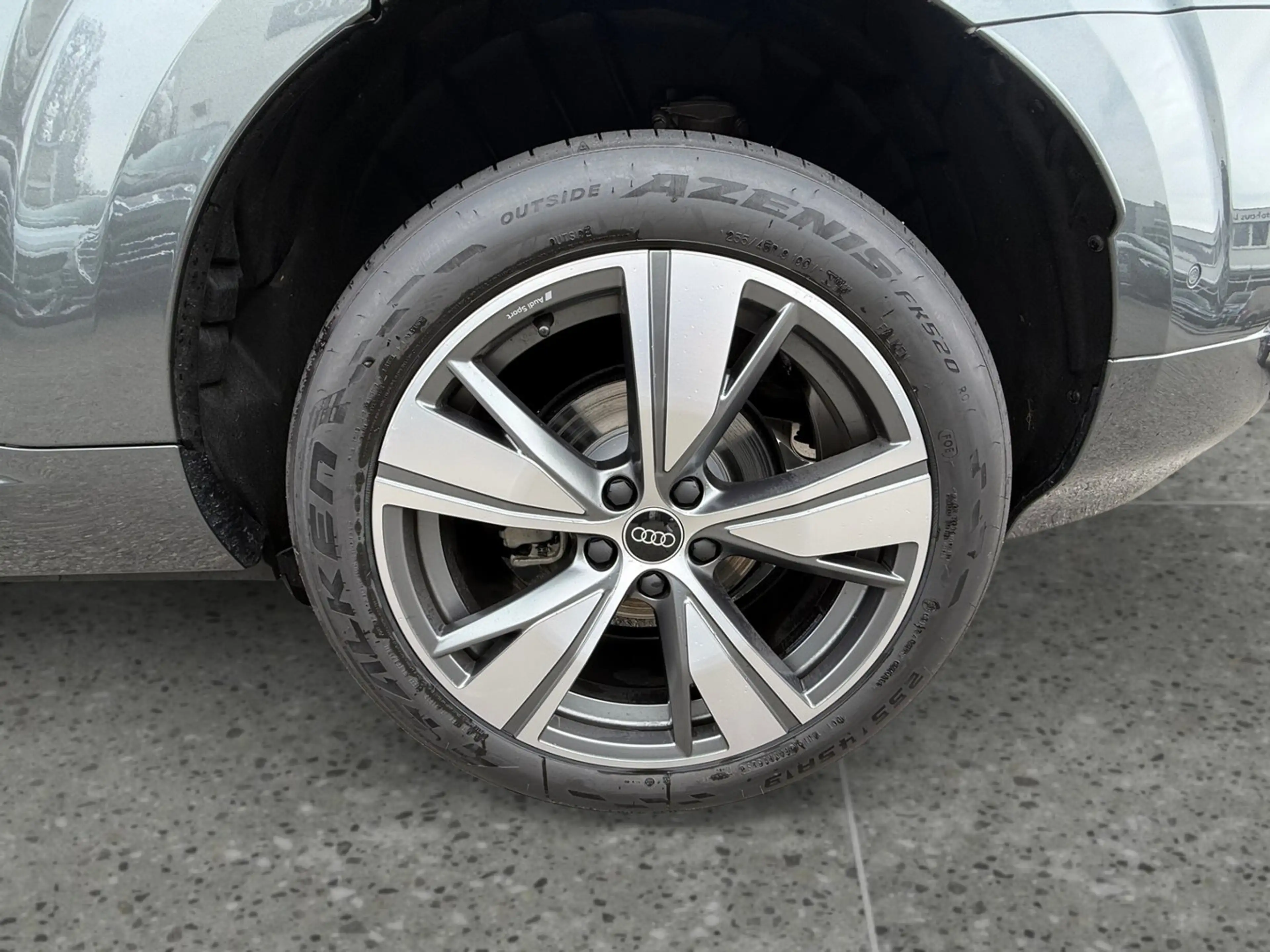 Audi Q3 TDI 110 kW — photo 8