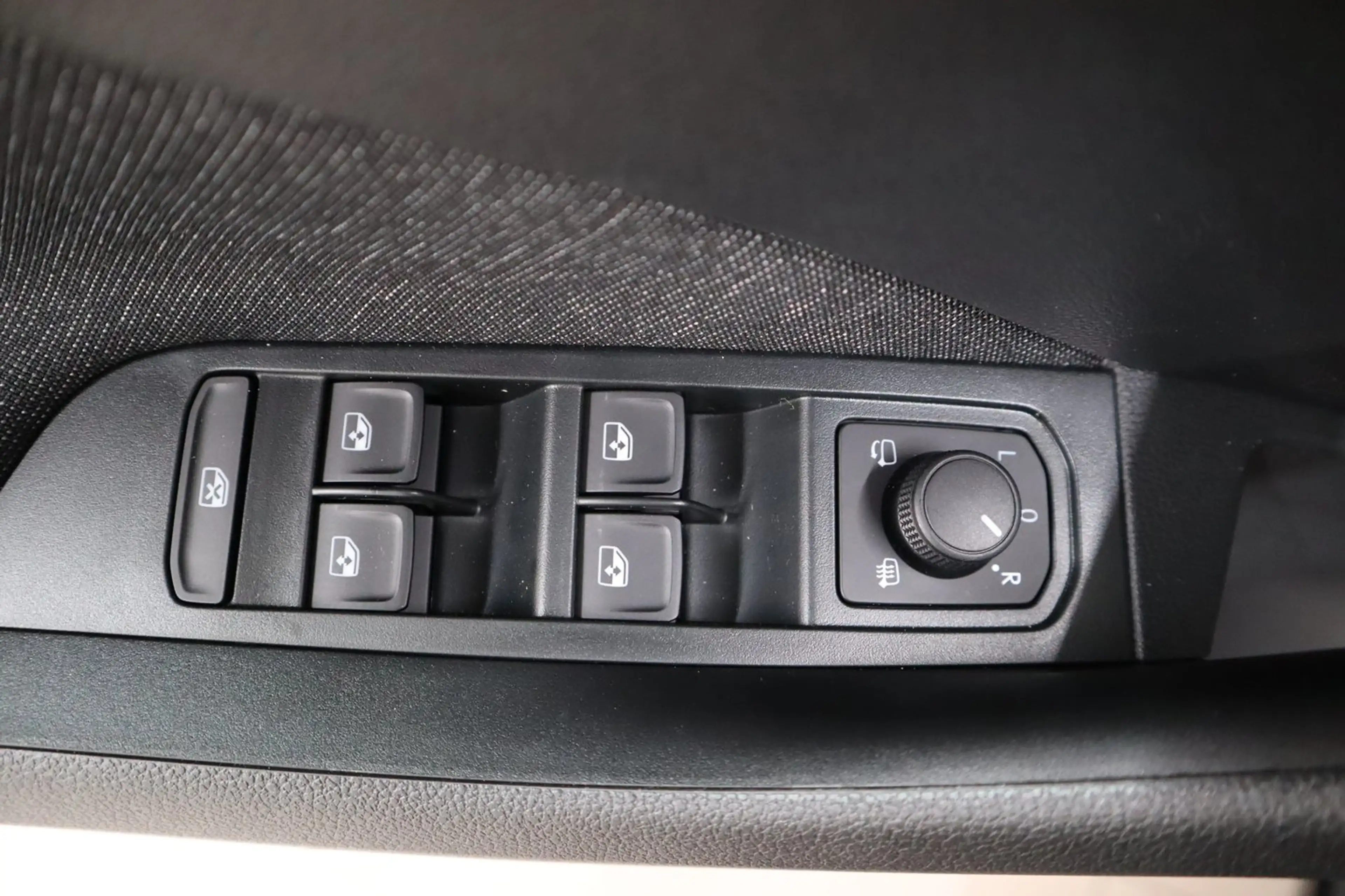 Skoda Scala Selection TSI DSG — photo 11